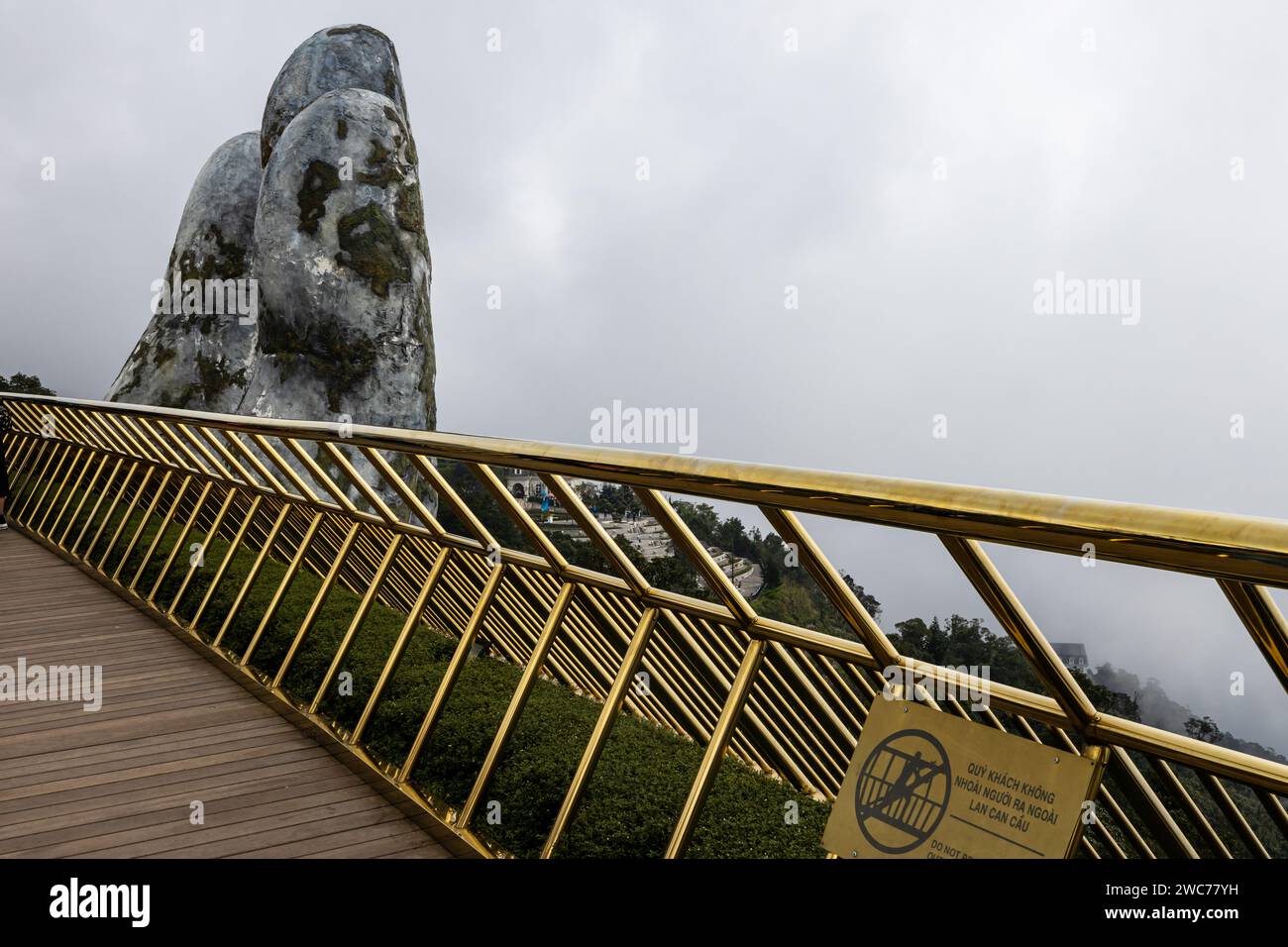 Die Goldene Brücke von da Nang in den Ba Na Hills von Vietnam Stockfoto