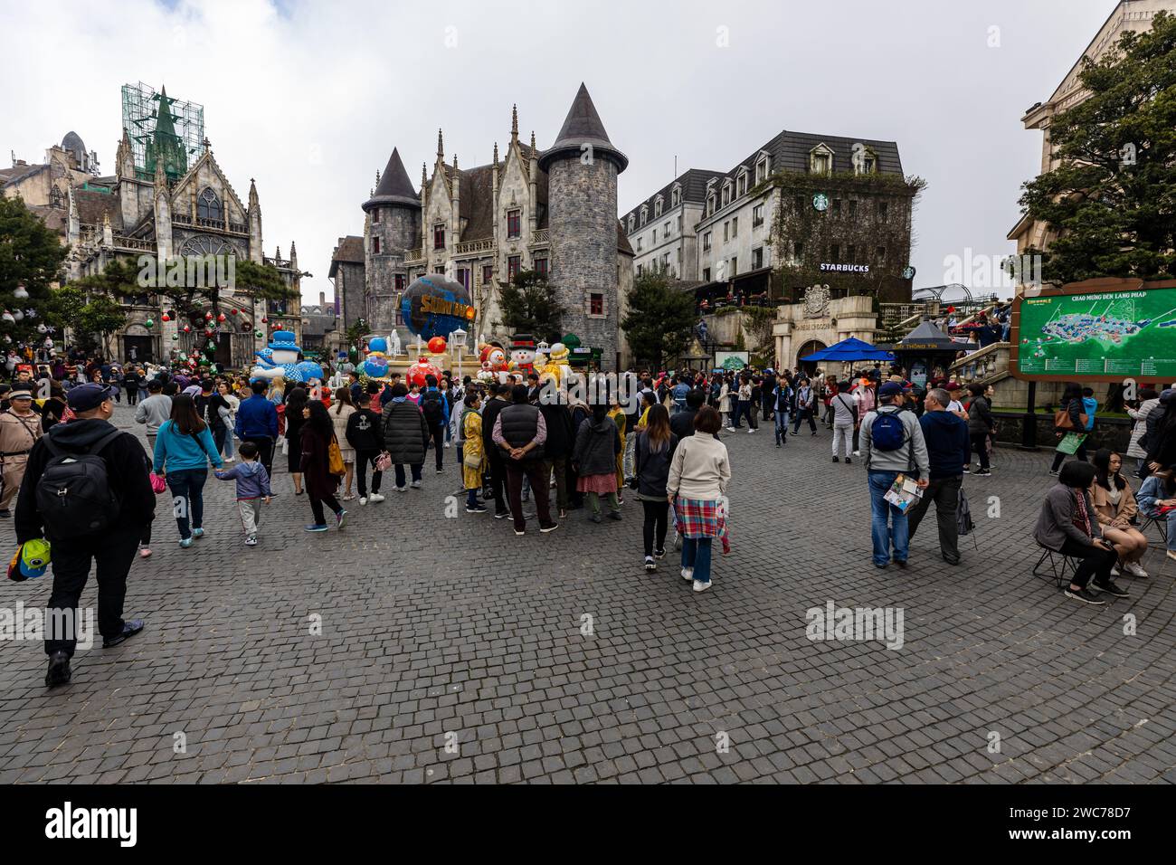 Der Fresh Village Fantasy Park in den Ba Na Hills bei da Nang in Vietnam Stockfoto