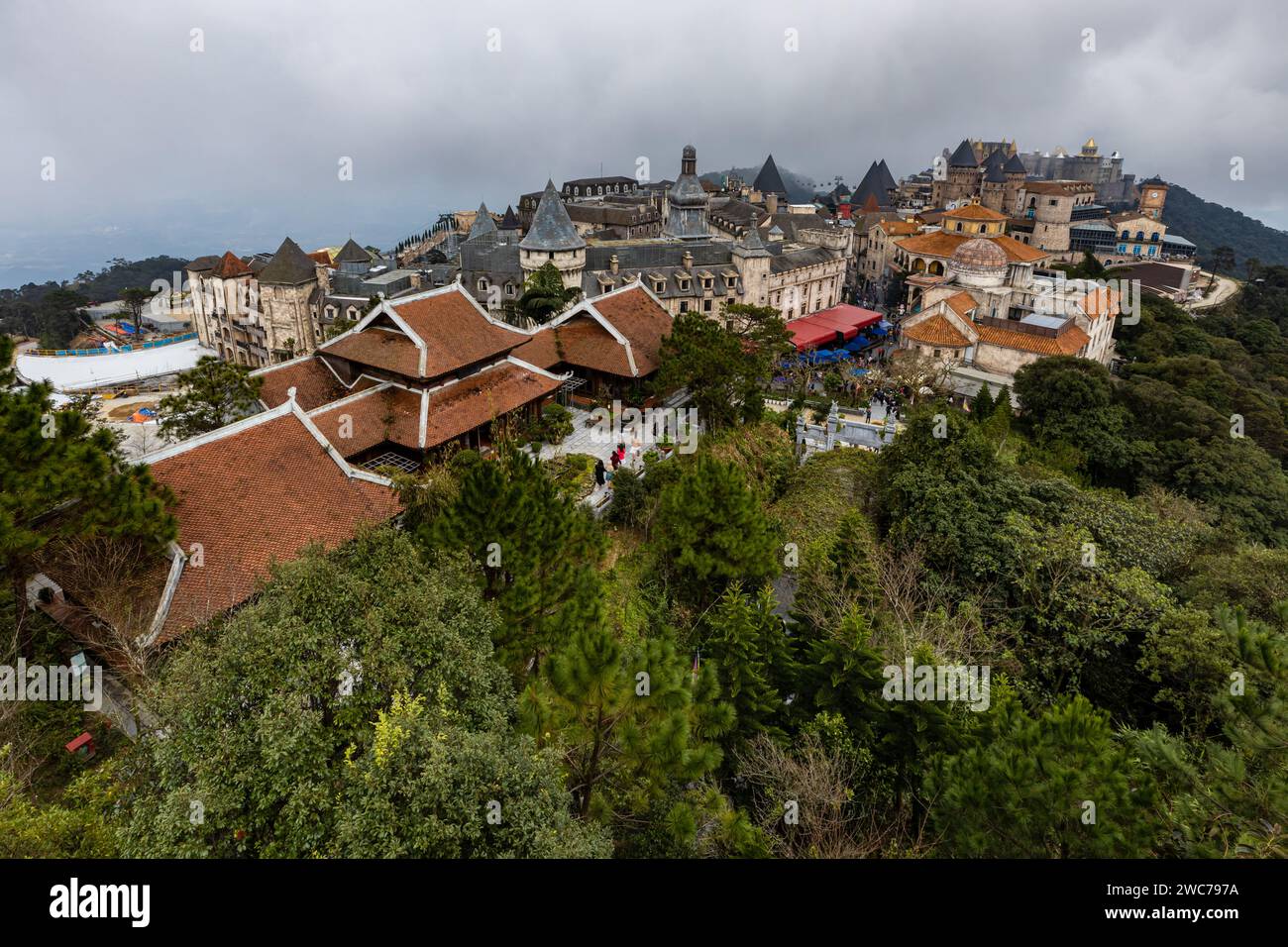 Der Fresh Village Fantasy Park in den Ba Na Hills bei da Nang in Vietnam Stockfoto
