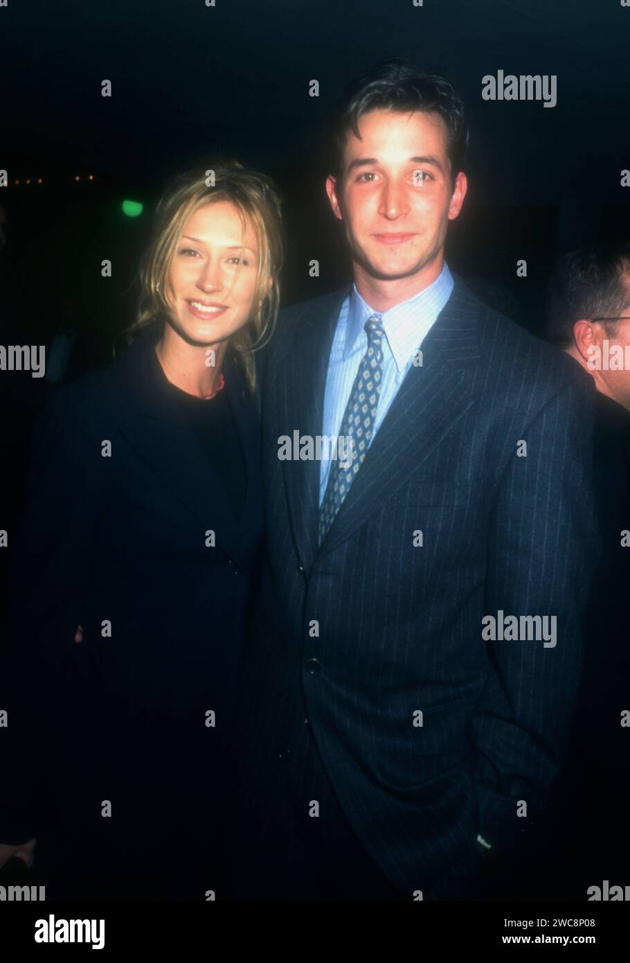 Century City, Kalifornien, USA 18. November 1996 Tracy Warren und der Schauspieler Noah Wyle nehmen am 18. November 1996 an den 1996 Theater LA Ovation Awards im Shubert Theatre in Century City, Kalifornien, USA Teil. Foto: Barry King/Alamy Stock Photo Stockfoto