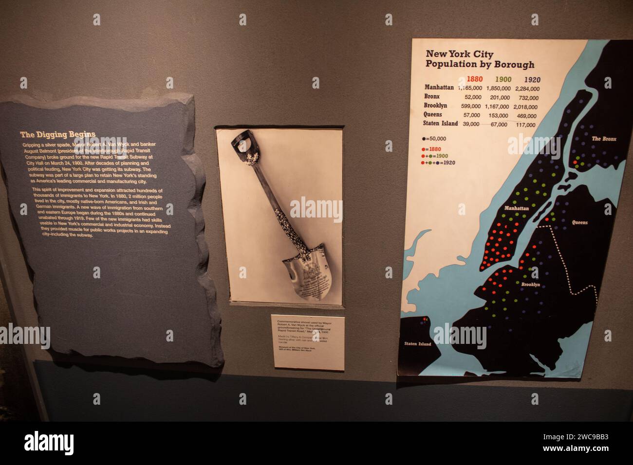 Eine Karte mit verschiedenen Orten im New York Transit Museum in New York Stockfoto