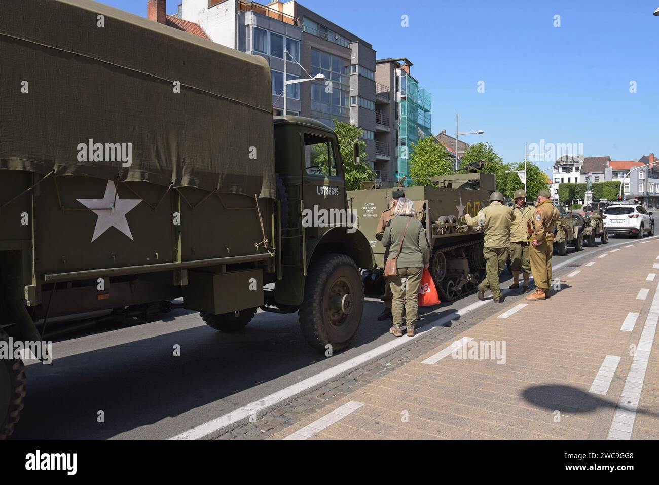 Reenactor of American Army Forces from WW2 with Vehicles at the Railways to Liberty WW2 Commemoration, Eeklo, Flander, Belgien, Mai 2023 Stockfoto