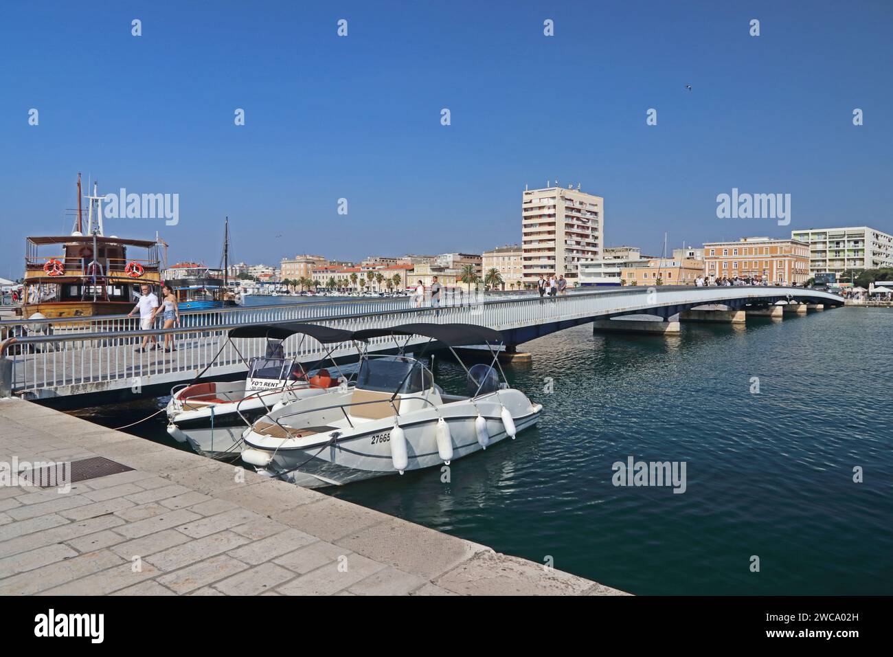 Stadtbrücke, nur Pedestier, Zadar, Kroatien Stockfoto