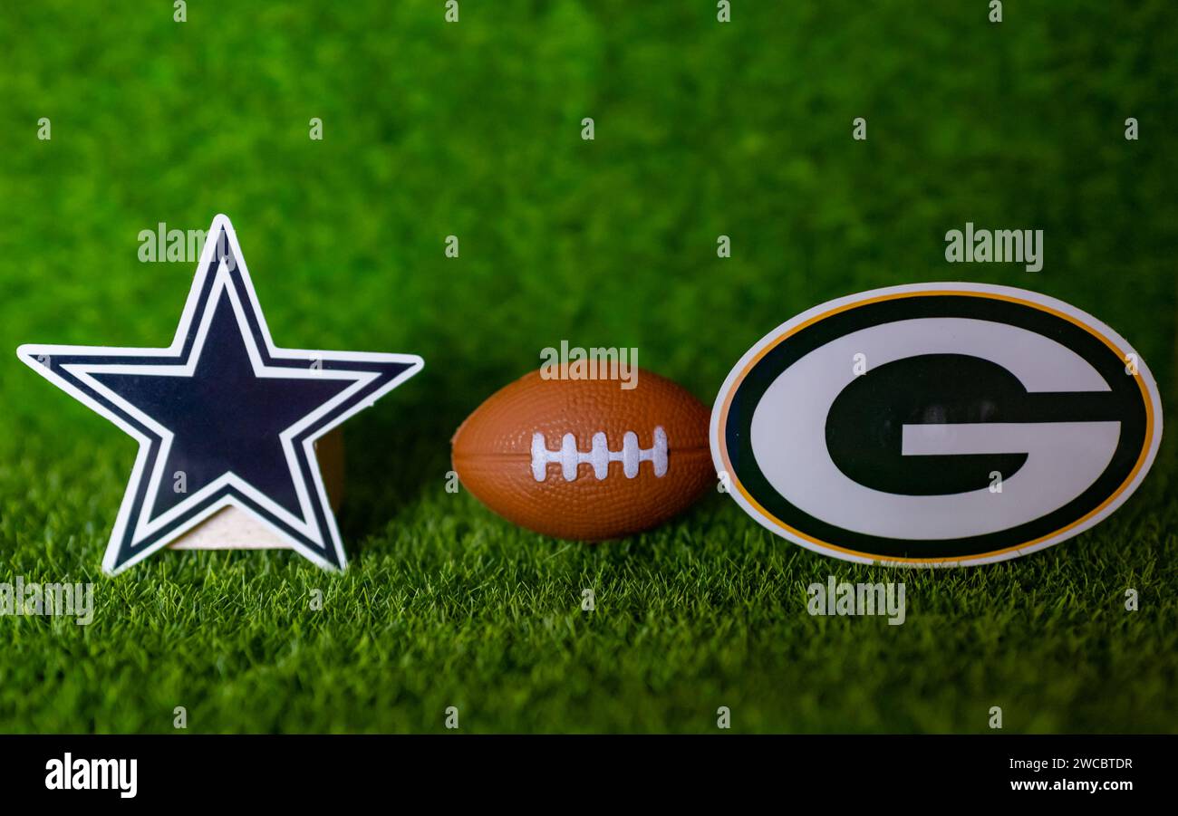 10. Januar 2024, Las Vegas, USA, Embleme der Fußballvereine, die an den Playoffs der National Football League teilnehmen, Green Bay Packers und Dallas Co Stockfoto