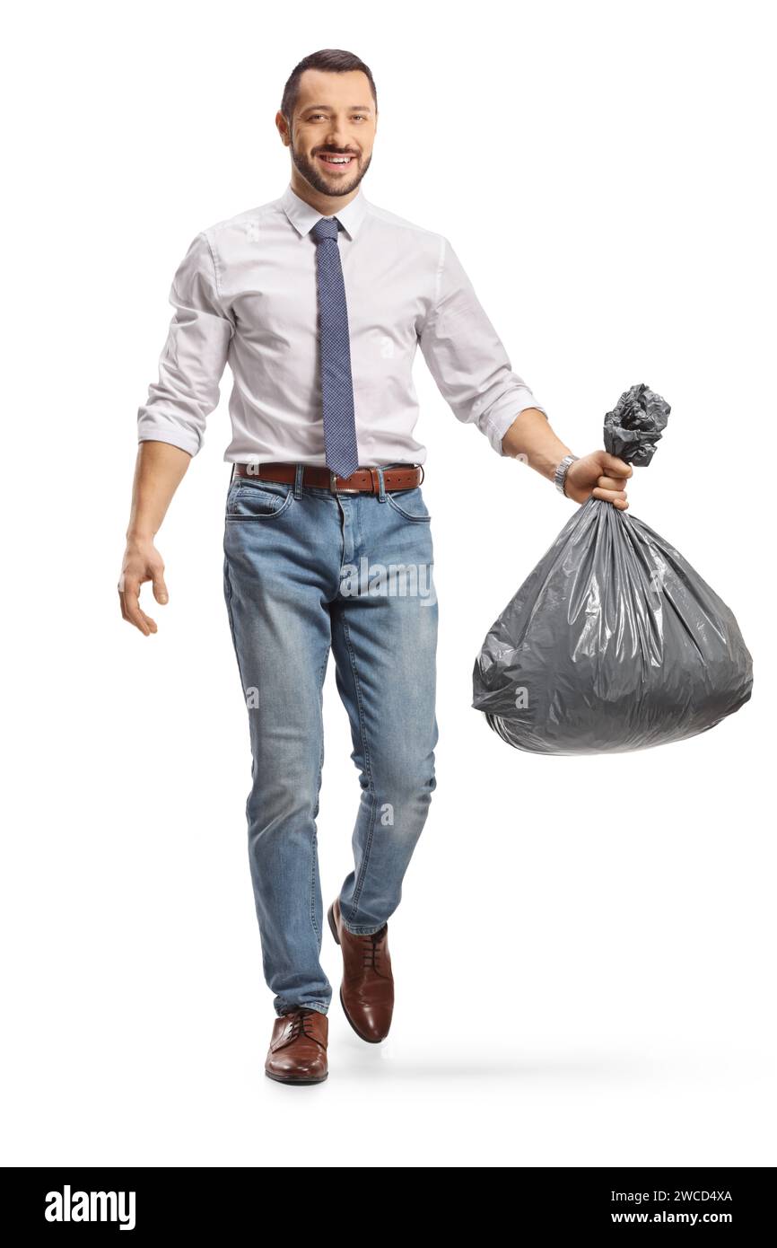 Porträt eines Mannes mit einem Plastikmüllbeutel isoliert auf weißem Hintergrund Stockfoto