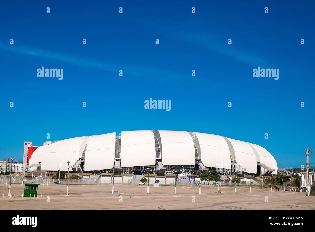 Blick auf das Fußballstadion Arena das Dunas, das für die WM-Spiele 2014 in Natal City gebaut wurde Stockfoto