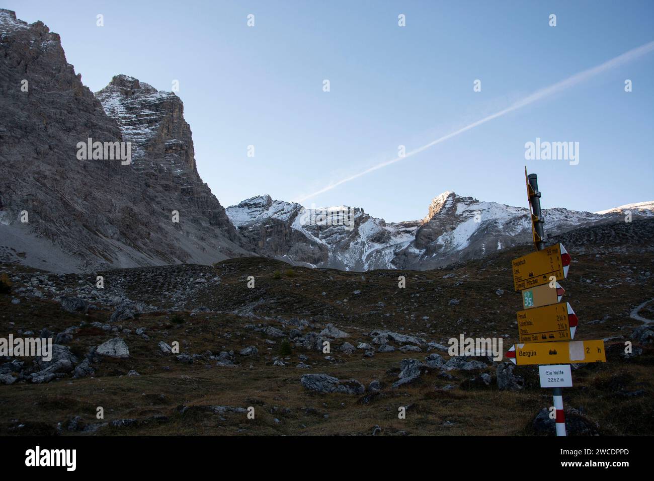 Parc Ela: Aufstieg von der Ela-Hütte zum Ela-Pass Stockfoto