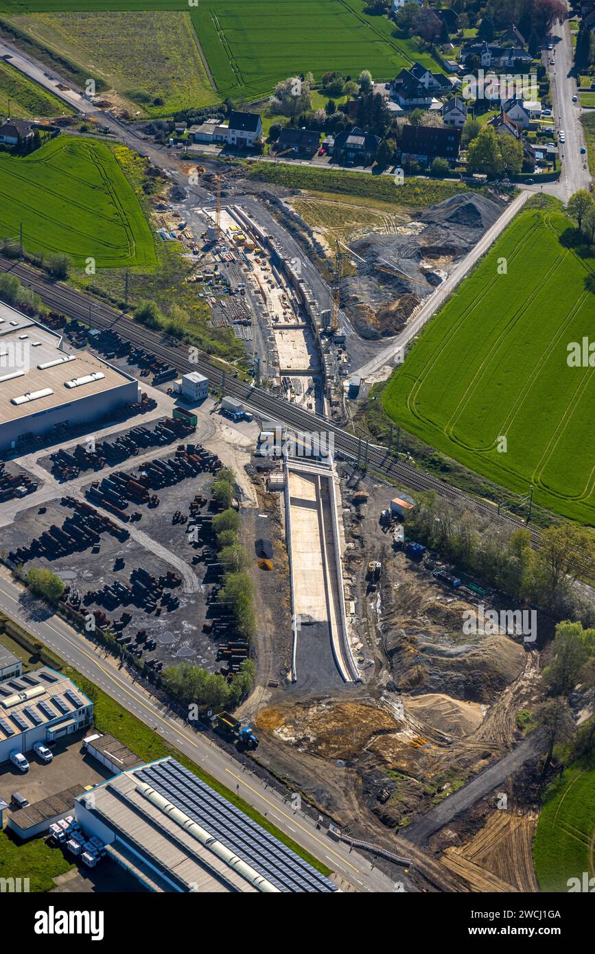 Luftaufnahme, Südkamener Spange, Baustelle mit Neubau und Unterführung, Anschluss an Dortmunder Straße und Westicker Straße, Bahntrasse Stockfoto