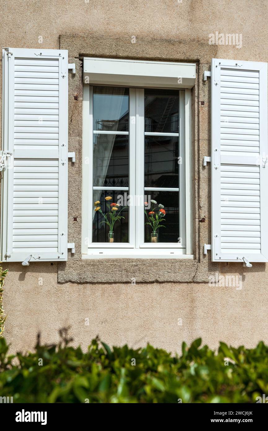 Wondow in Douarnenez, Finistere, Bretagne, Frankreich Stockfoto