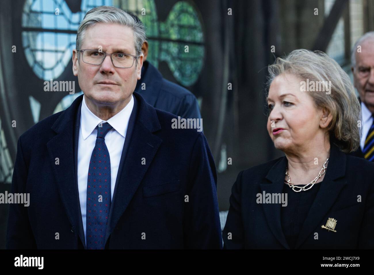 London, Großbritannien. Januar 2024. Sir Keir Starmer, Vorsitzender der Labour Party, und Dame Rosie Winterton, stellvertretende Präsidentin des Hauses, nehmen am Thanksgiving-Service für die ehemalige Präsidentin des Unterhauses Betty Boothroyd Teil, die letztes Jahr starb. Der Gottesdienst fand in der St. Margaret’s Church in Westminster statt. Quelle: Imageplotter/Alamy Live News Stockfoto