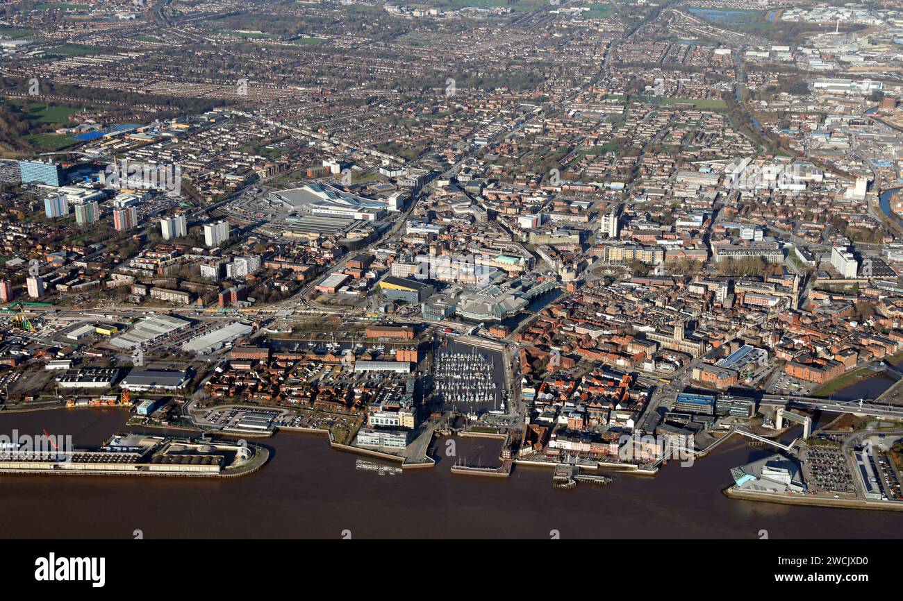 Blick aus der Vogelperspektive auf das Stadtzentrum von Hull (Kingston upon Hull) East Yorkshire. Diese Aussicht von Süden nach Norden. Stockfoto