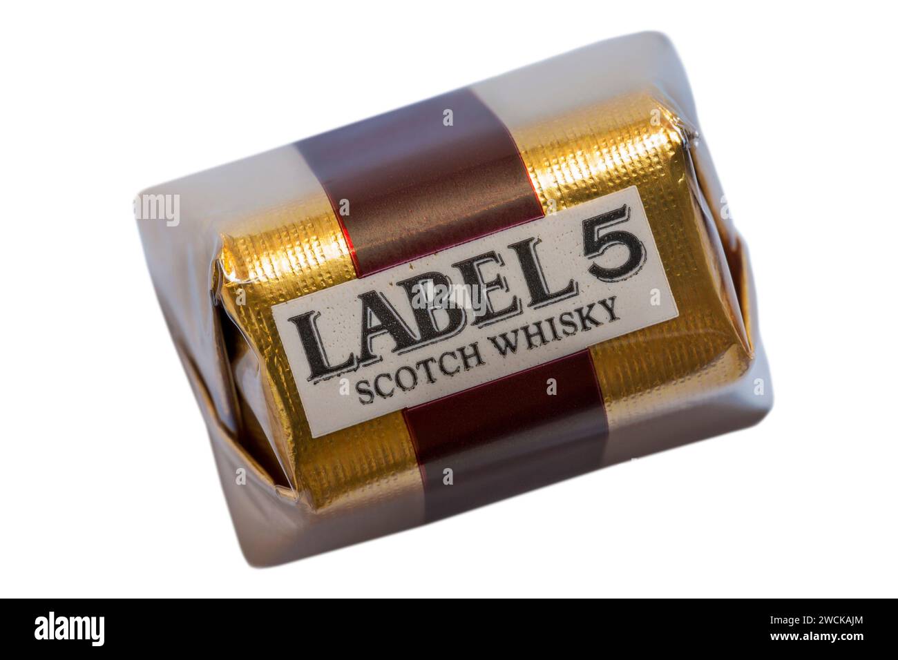 Label 5 Scotch Whisky Schokoladenlikör aus der Schachtel berühmter Namen Signature Likörkollektion isoliert auf weißem Hintergrund Stockfoto
