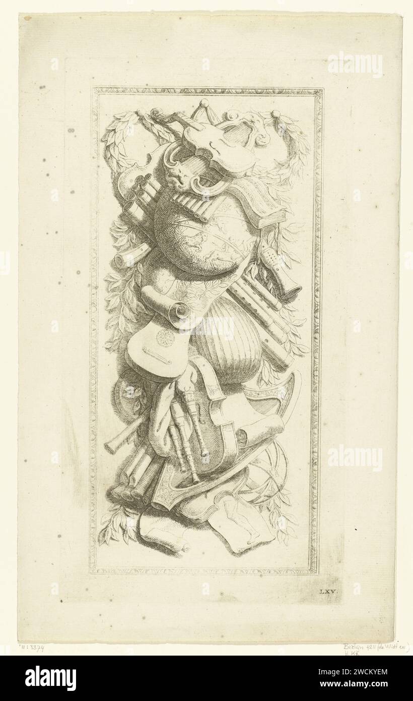 Trophäe mit Musikinstrumenten in Eierliste, Hubert Quellinus, nach Artus Quellinus (I), 1719 Druck Amsterdam Papierätzung Stockfoto