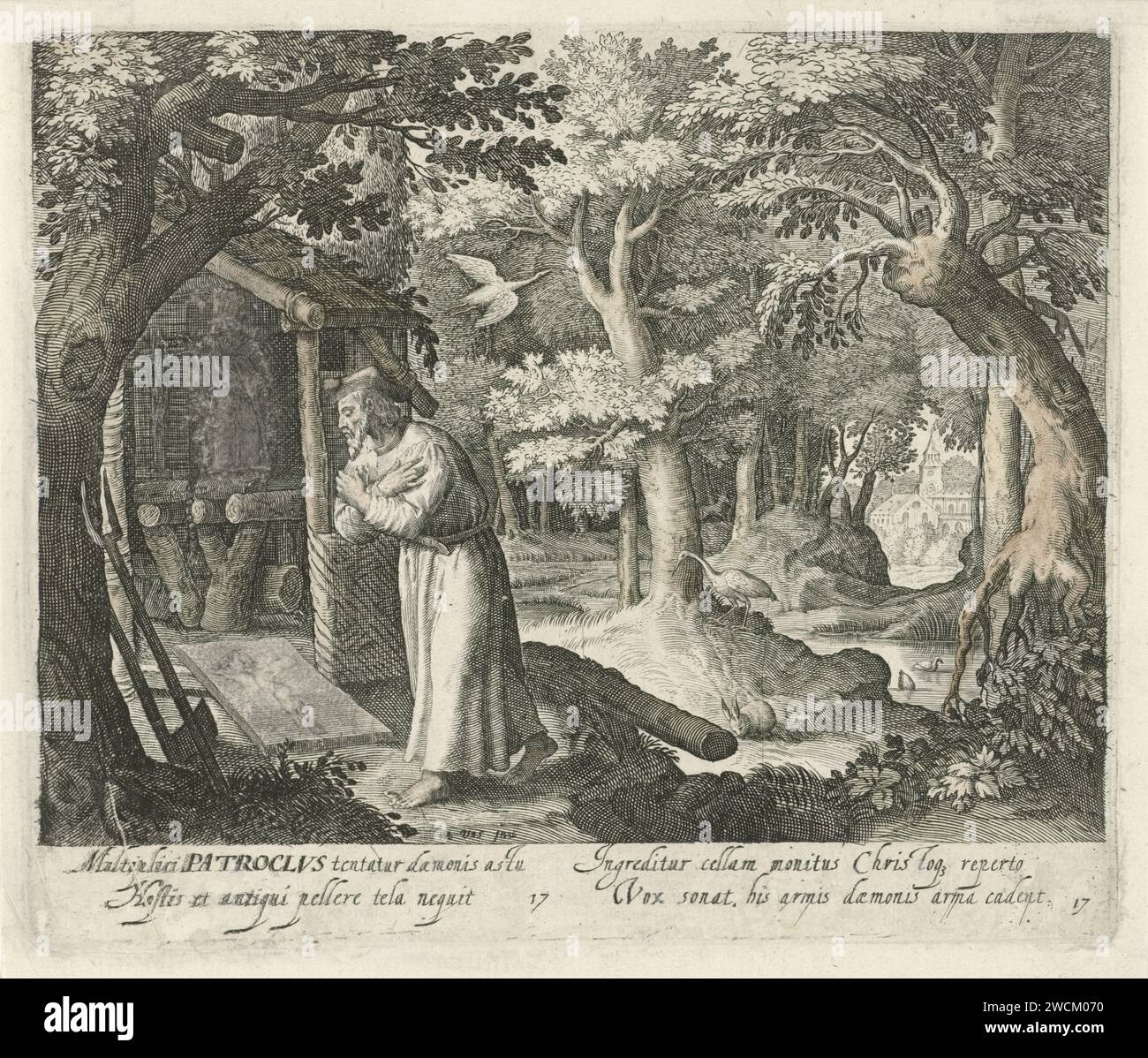 H. Patruclus van Néris als Einsiedler, Jan van Londerseel, nach Maerten de Vos, 1580–1625 Druck des Heiligen Patrukus von Néris in der Hütte seines Einsiedlers im Wald in Anbetung für den Gekreuzigten Christus. Im Hintergrund das Kolumbier-Kloster, das Patroclus für seine Schüler errichtet hatte. Am Rand eine Beschriftung in lateinischer Sprache. Papiergravur / Pinsel männliche Heilige (mit NAMEN). anchorit, Einsiedler. Wald, Holz Stockfoto