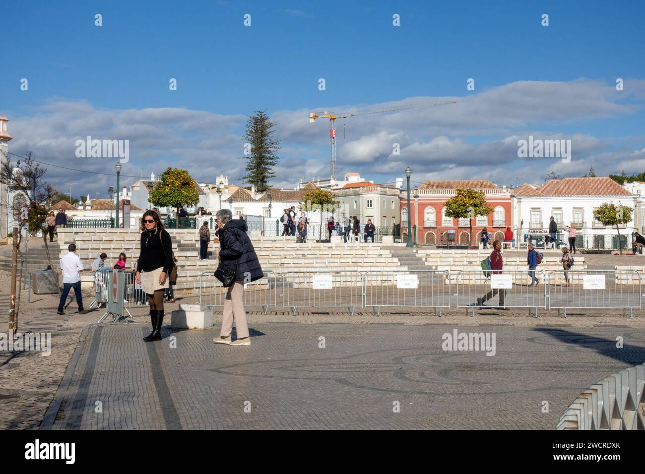 Platz der Republik Tavira (Praca da Republica), Tavira Portugal, 1. Januar 2024 Stockfoto