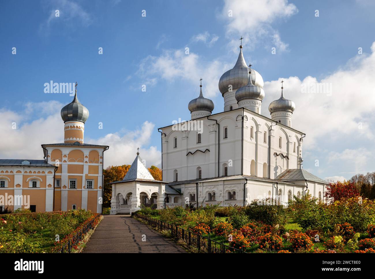 Khutyn Kloster der Verklärung des Erlösers und des Heiligen Varlaam. Veliky Nowgorod, Russland. Stockfoto