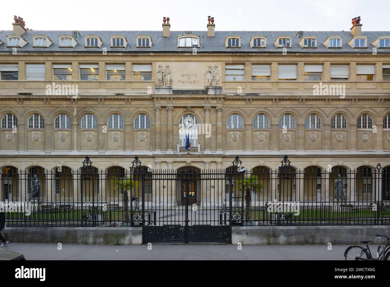 Paris, Frankreich, Faculté de Pharmacie (englisch, Fakultät für Pharmazie) der Universität paris im 6. Arrondissement von Paris, nur redaktionell. Stockfoto