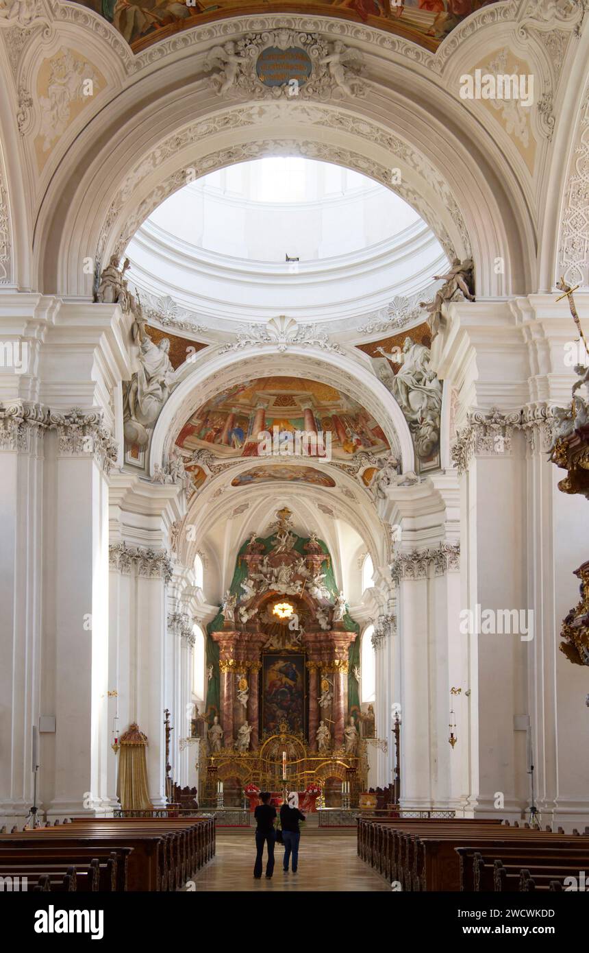 Deutschland, Bade Württemberg, Oberschwaben, Oberschwäbische Barockstraße, Weingarten, Klosterkirche Basilika St. Martin und Oswald Stockfoto