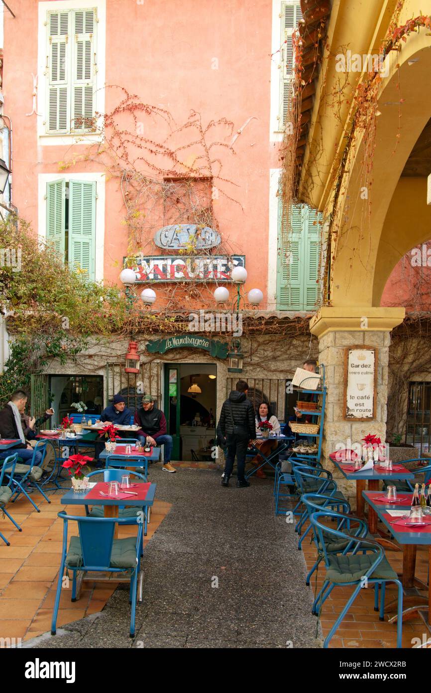 Frankreich, Alpes Maritimes, Cote d'Azur, Menton, Altstadt, Place aux Herbes Stockfoto