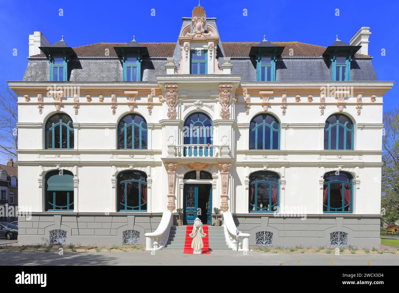 Frankreich, Nord, Dunkirk, Rosendaël Bezirk, Château Loubry aus dem Jahr 1893, wo sich heute das Restaurant Carmin befindet, ein Teestube und eine Konditorei im Stil der 1900er Jahre Stockfoto