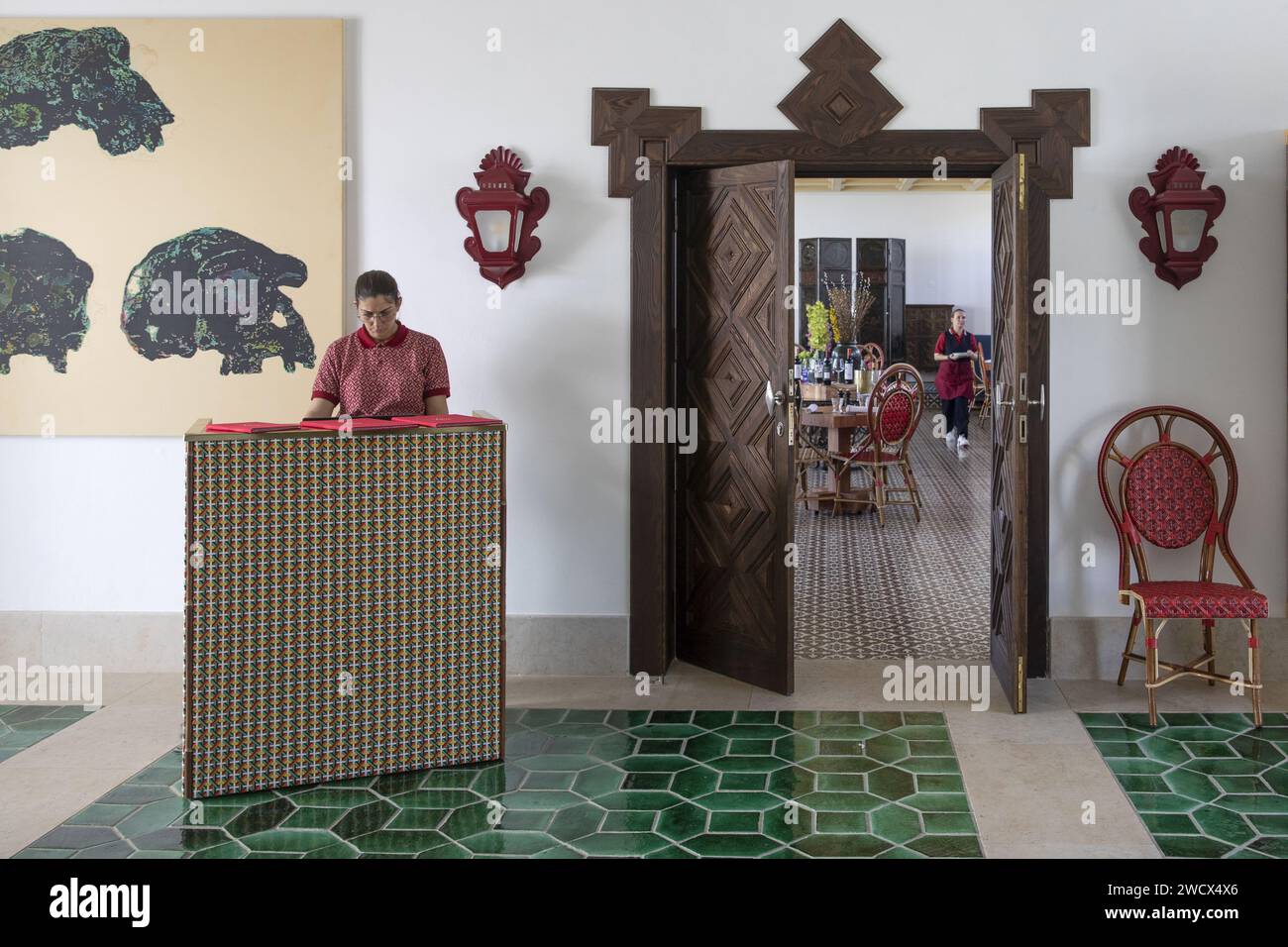 Portugal, Alentejo, Melides, Eintritt zu Xtian, dem portugiesischen Restaurant des Vermelho Hotels, Boutique-Hotel des Schuhdesigners Christian Louboutin Stockfoto