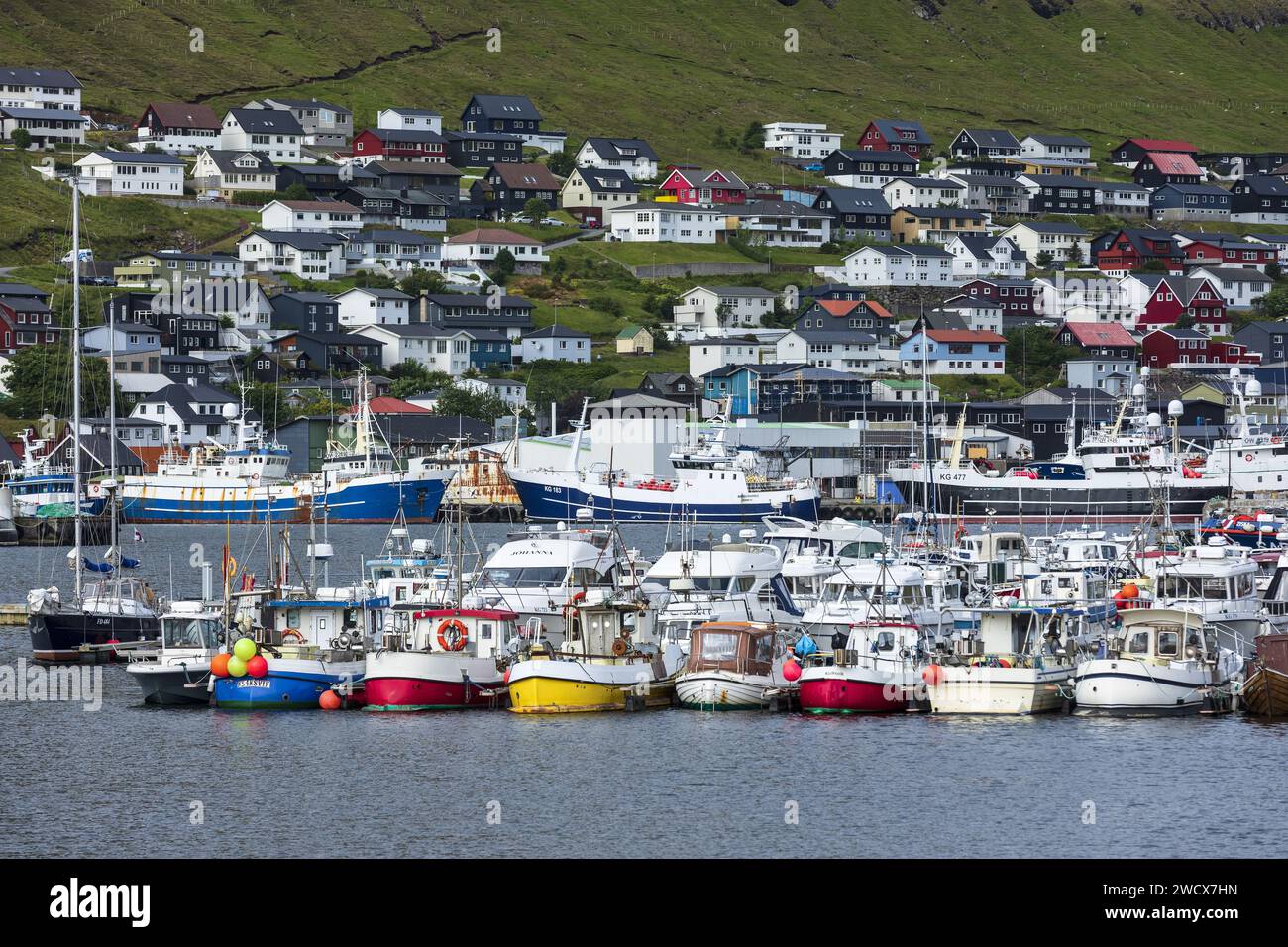 Dänemark, Färöer, Borðoy, Klaksvik, Hafen Stockfoto
