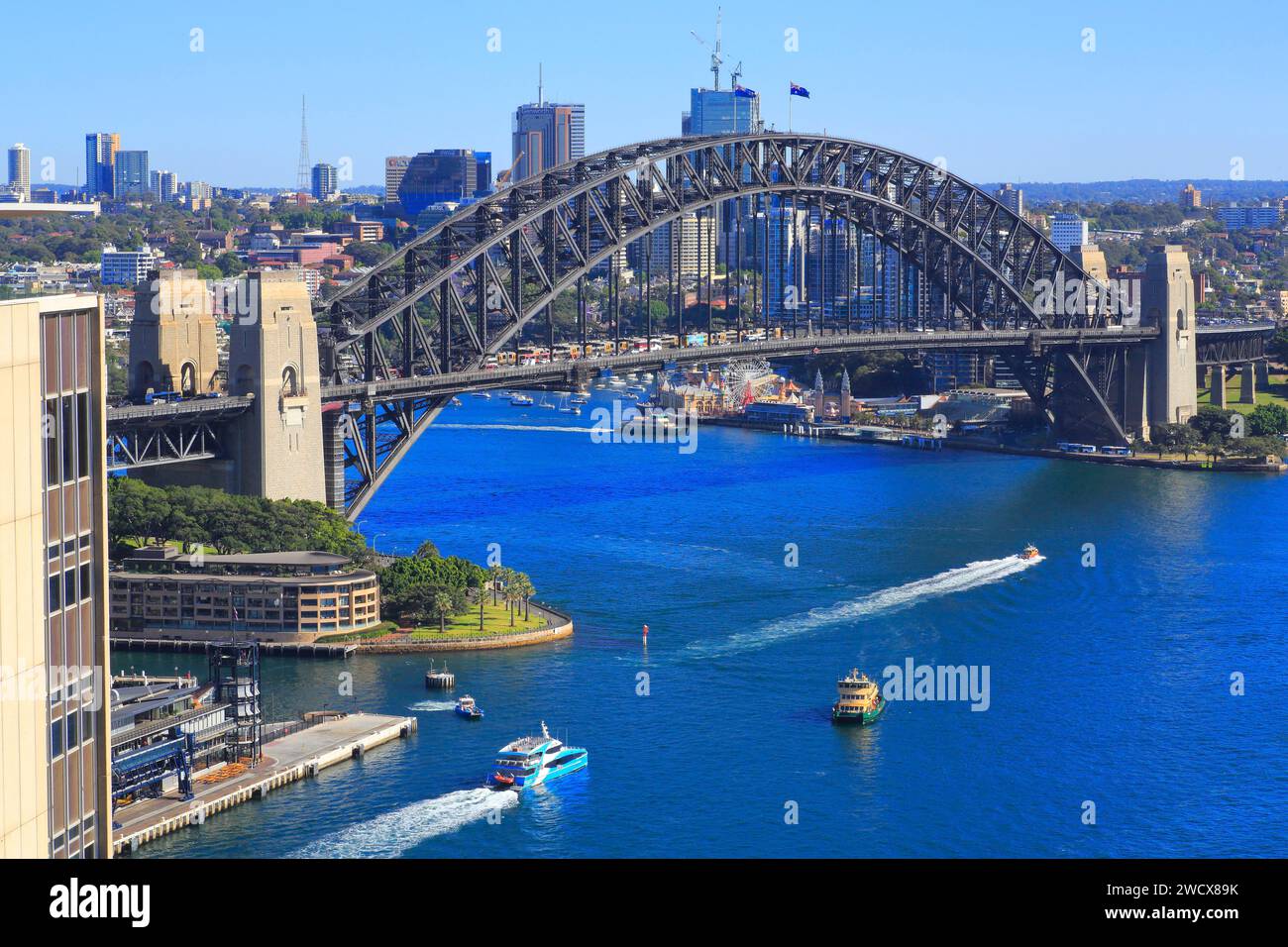 Australien, New South Wales, Sydney, Blick vom Circular Quay auf der von John Bradfield erbauten Harbor Bridge (1932) Stockfoto