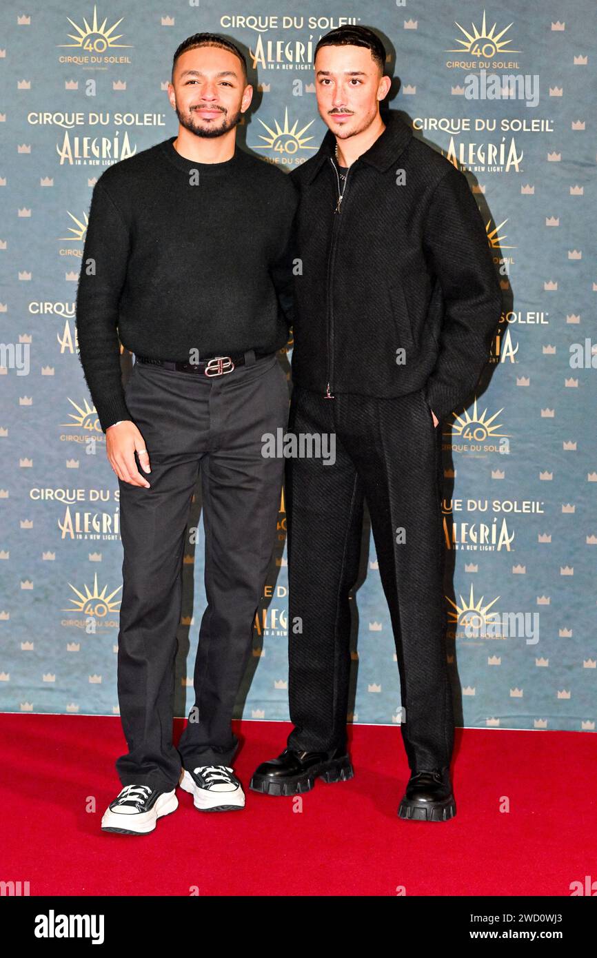 London, Großbritannien. Januar 2024. Javell Lynton und Kyron Hamilton on the Red Carpet kommen für die Cirque du Soleil Revival Produktion von Alegria - in A New Light in der Royal Albert Hall in London, Großbritannien. Quelle: LFP/Alamy Live News Stockfoto