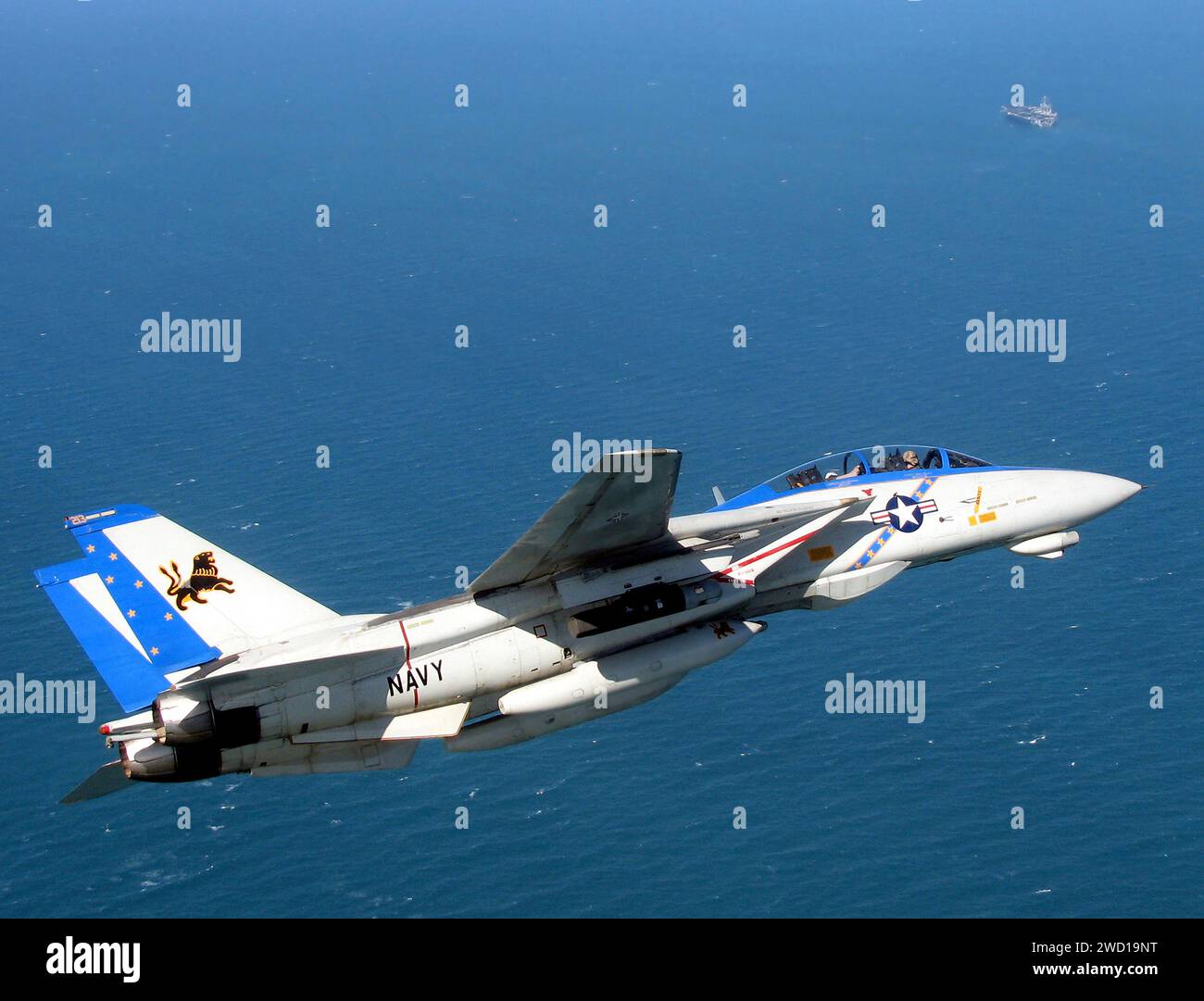 Eine F-14D Tomcat überquert den Persischen Golf. Stockfoto