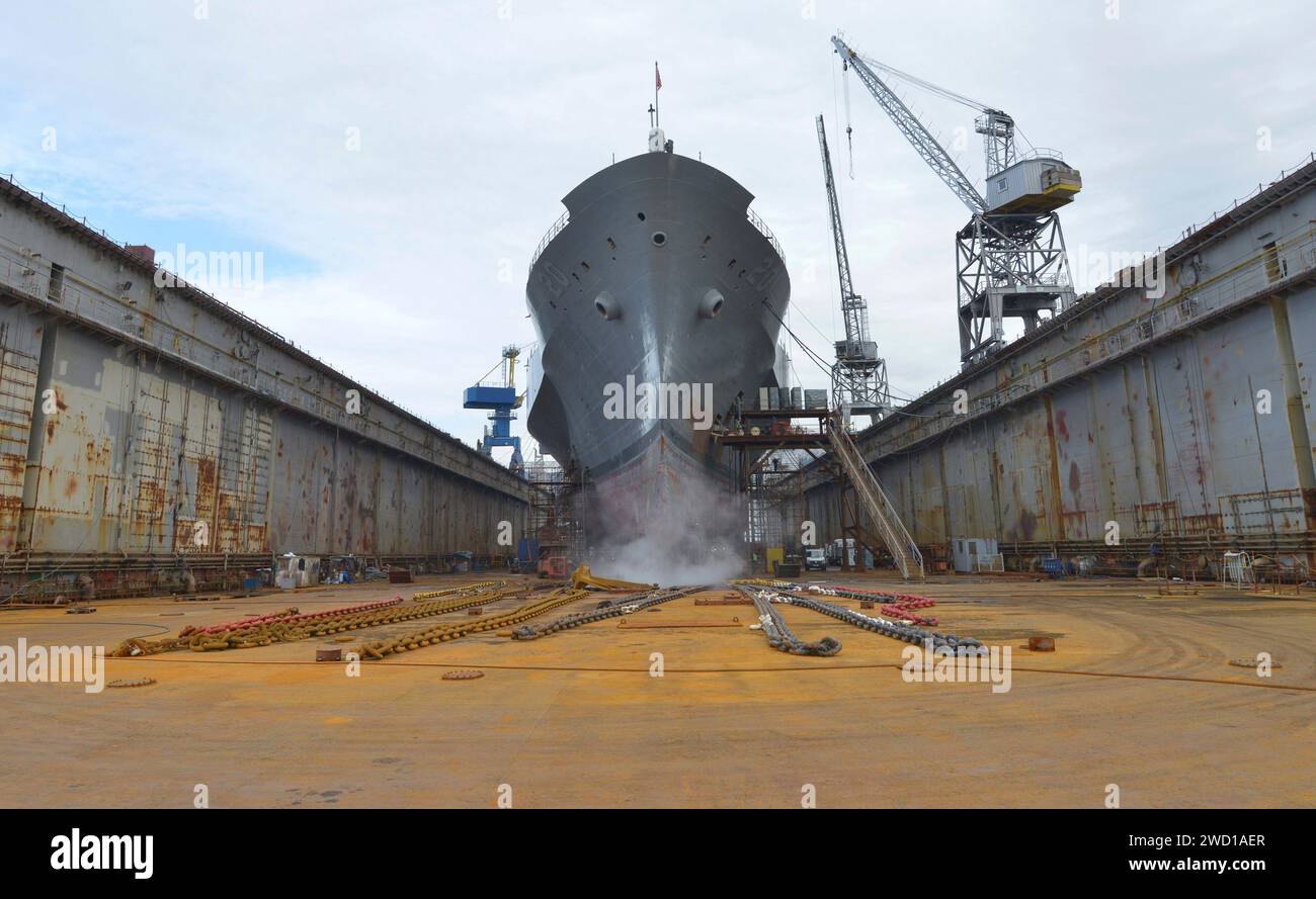 SS Mount Whitney wird routinemäßig auf der Viktor Lenac Shipyard gewartet. Stockfoto