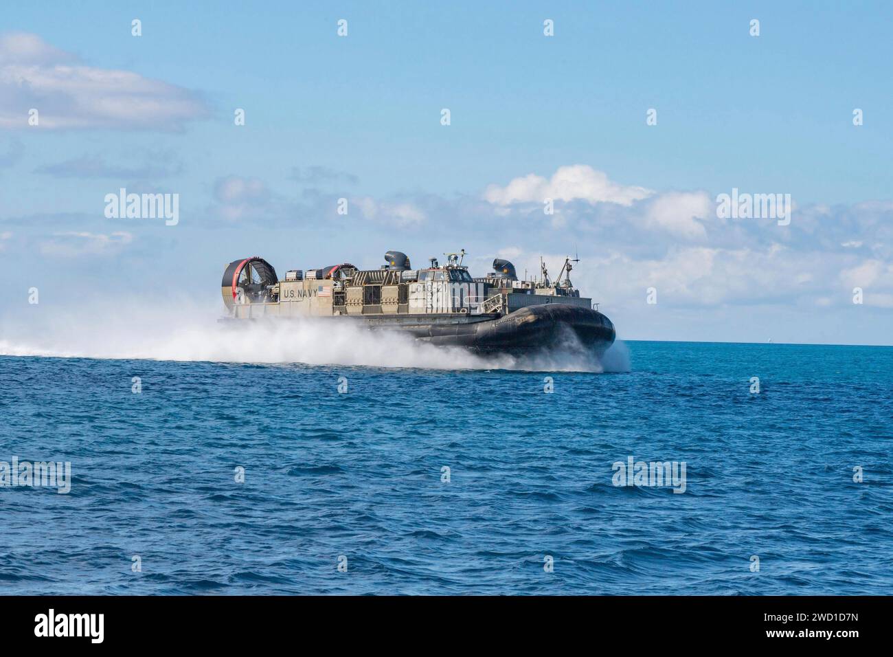 Luftkissen für Landungsboote im Korallenmeer. Stockfoto