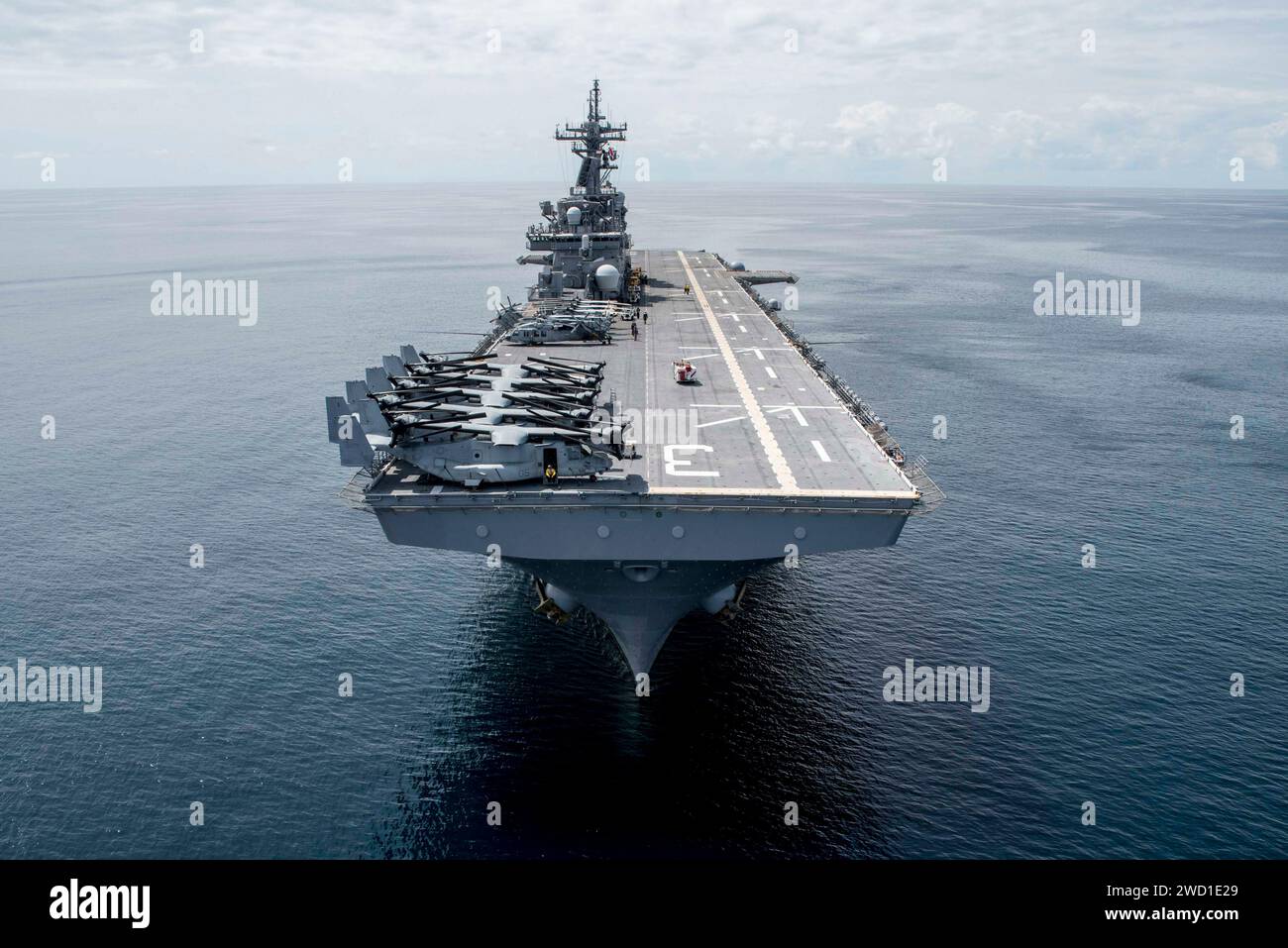Die amphibischen Angriff Schiff USS Kearsarge Transite des Atlantischen Ozeans. Stockfoto