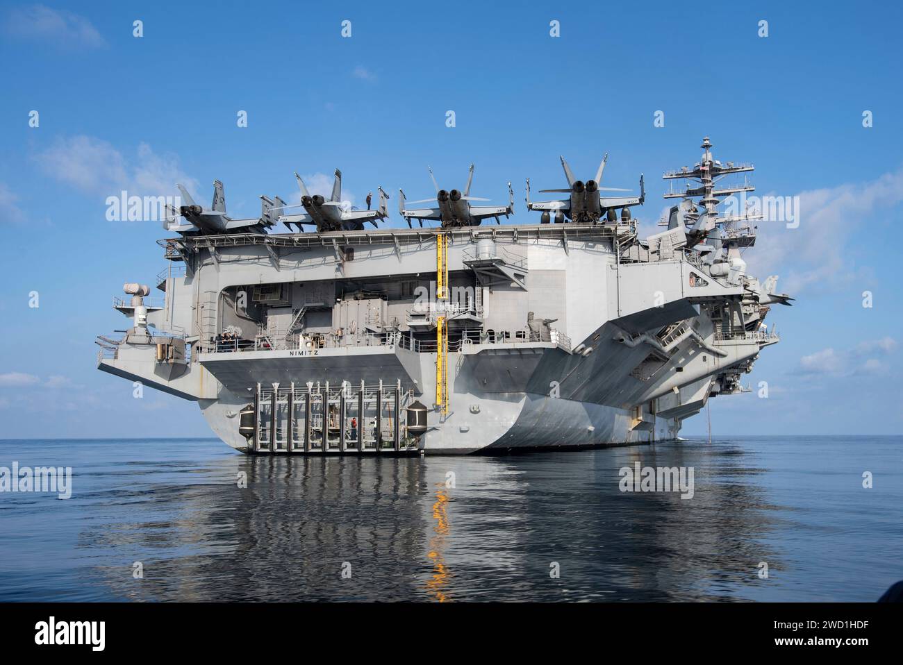 Der Flugzeugträger USS Nimitz durchquert das NordArabische Meer. Stockfoto