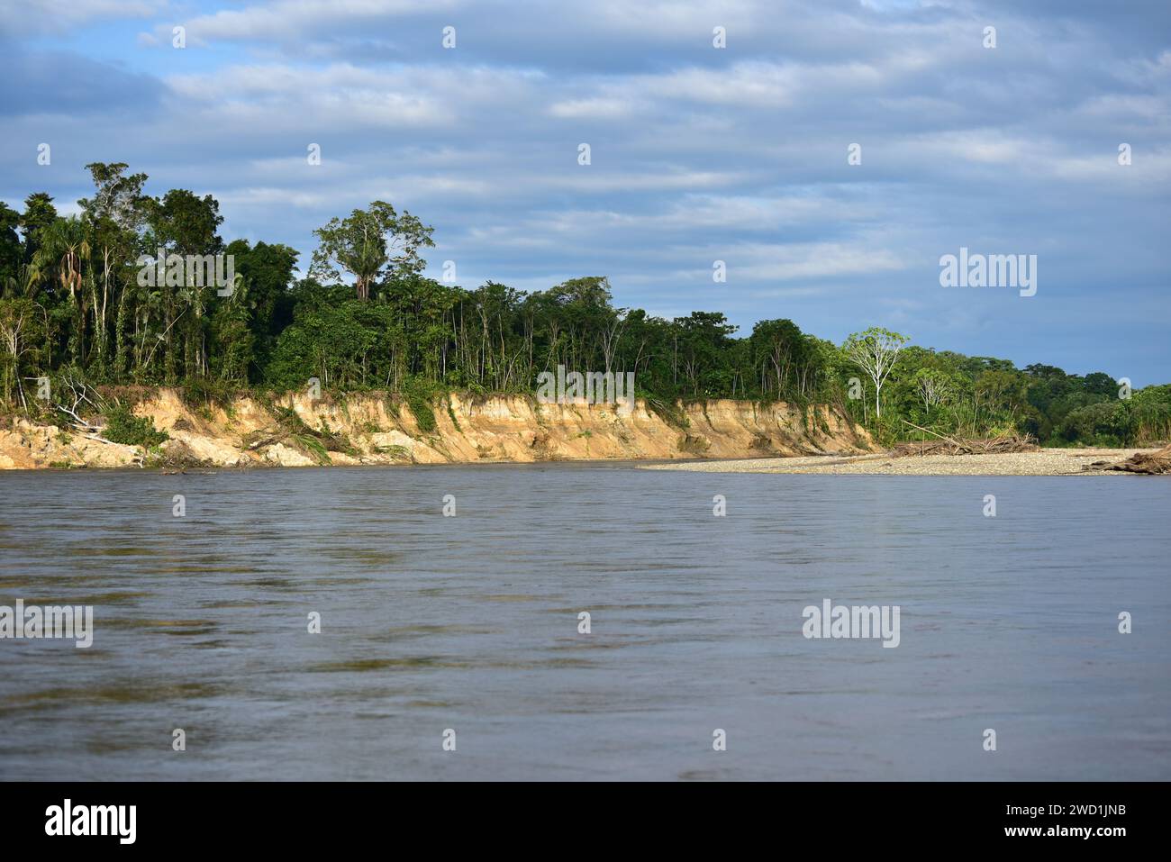 Fluss Madre de Dios. Manu-Nationalpark, UNESCO-Weltkulturerbe, Peru Stockfoto