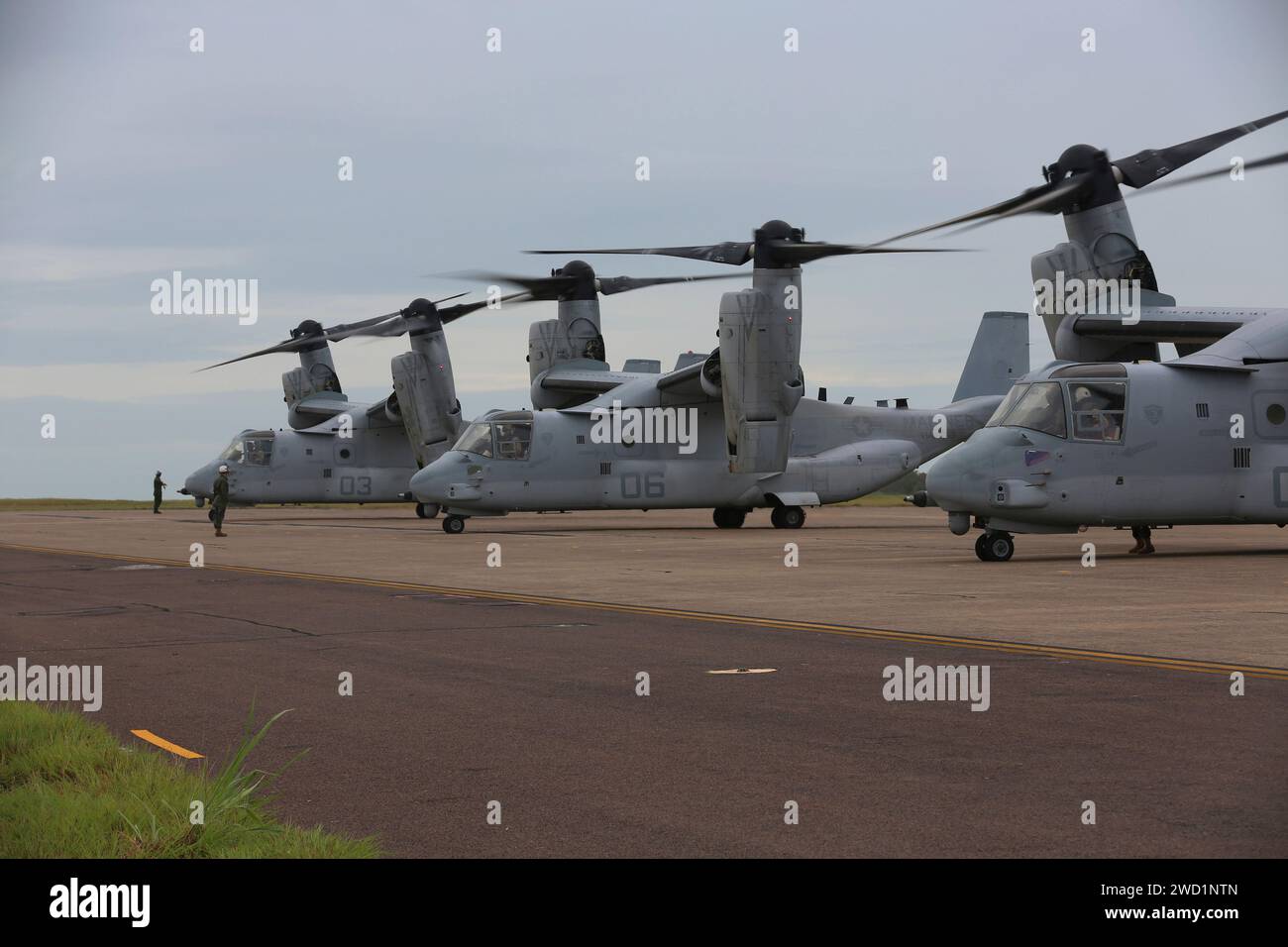Vier MV-22 Ospreys landen in Australien. Stockfoto