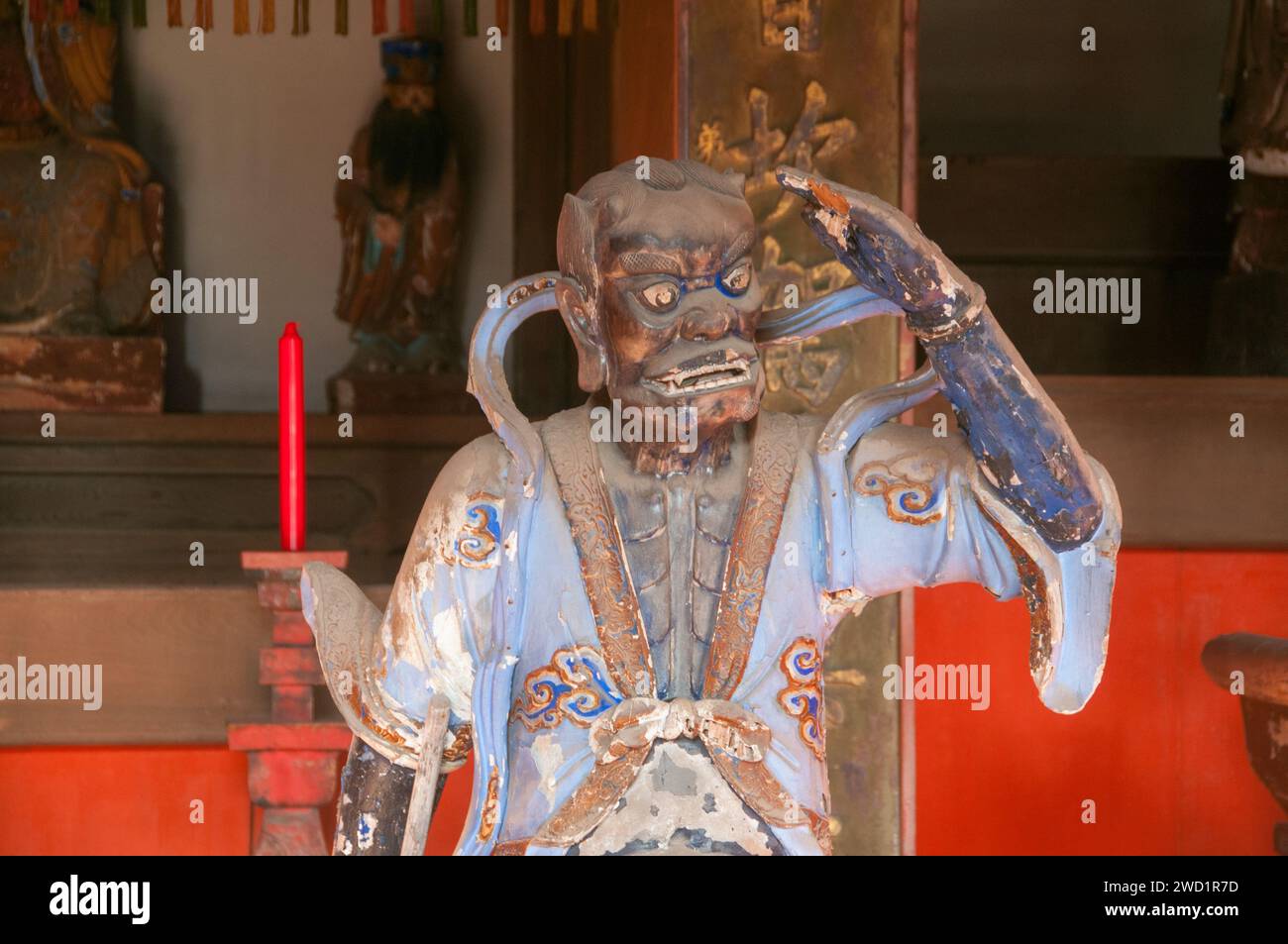 Japan: Schutzfigur im Tempel Maso, Göttin des Meeres, Sofuku-JI, Obaku Zen Tempel, Nagasaki, Kyushu. Der Tempel, ein Beispiel der Ming-Dynastie (1368–1644), südchinesische Architektur, stammt aus dem Jahr 1629 und wurde von einem chinesischen Mönch namens Chaonian erbaut. Stockfoto