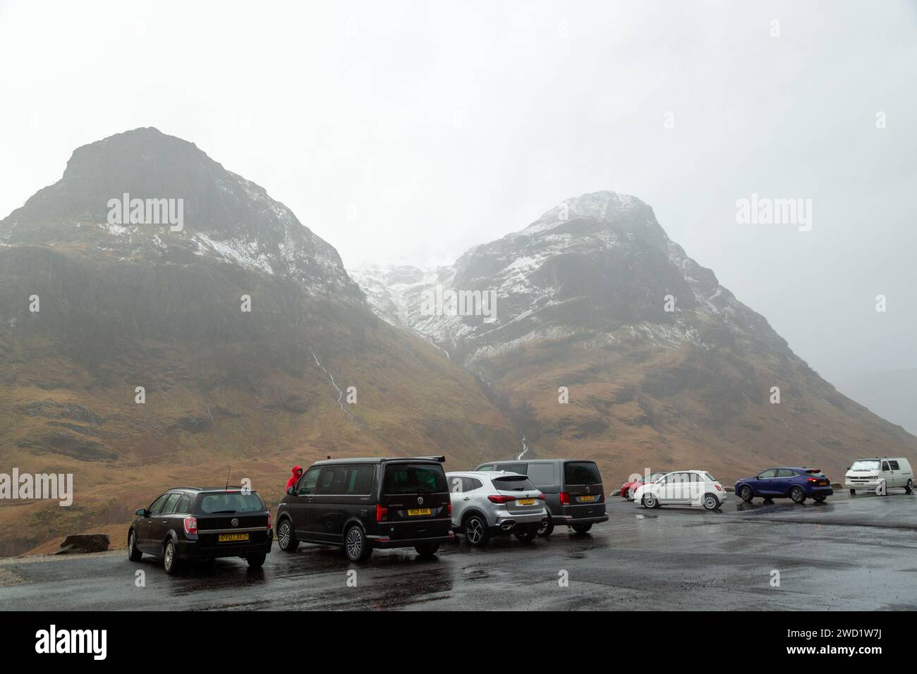 Ein nasser Wintertag in Glencoe ist der Berg Bidean nam Bian Stockfoto
