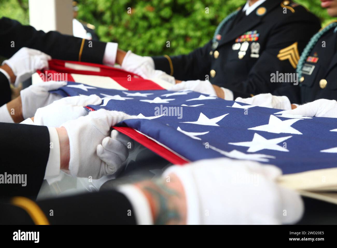 US-Soldaten führen eine Beerdigung für einen gefallenen Armeesoldaten durch. Stockfoto