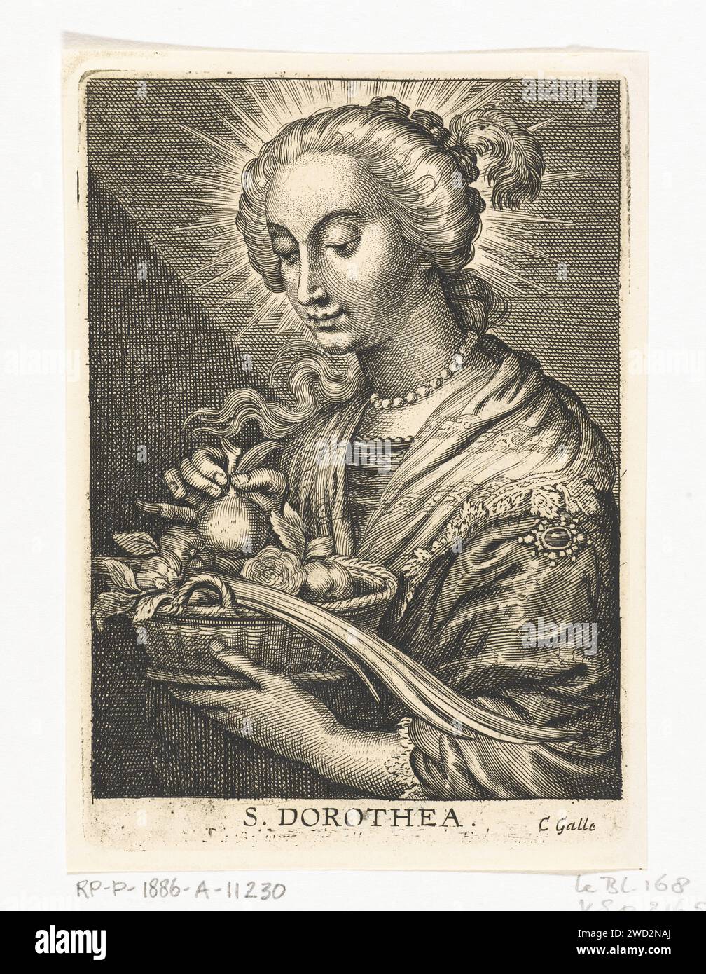 St. Dorothea mit Korb mit Obst und Blumen, Schelte Adamsz. Bolswert, nach Peter Paul Rubens, 1596 - 1659 Druckpapier mit Gravur der jungfräulichen Märtyrerin Dorothea von Cäsarea; mögliche Attribute: Korb mit Rosen und Äpfeln, Kind mit Korb mit Rosen, Rosengirlande, Rosen in der Hand oder auf dem Schoß Stockfoto