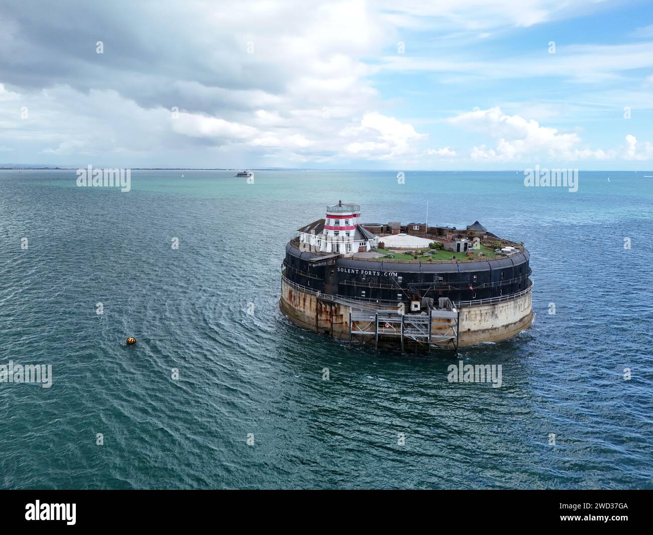 Spitbank Sea Fort der Isle of Wight, britische Drohne, Luftfahrt Stockfoto