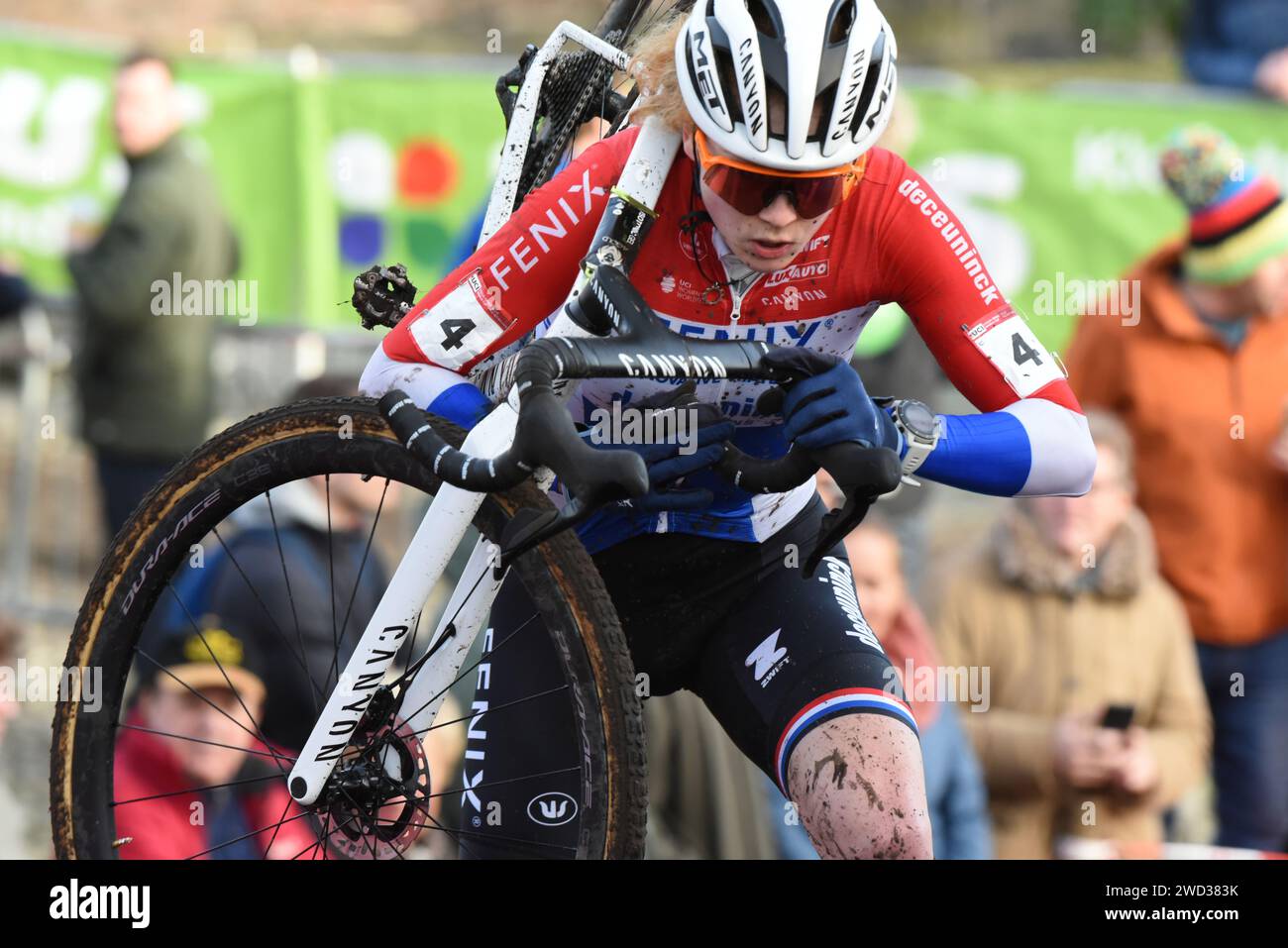 Puck Pieterse ist ein niederländischer Radfahrer, der sich auf Cyclo-Cross- und Mountainbiking spezialisiert hat. Mit 20 Jahren wurde sie die Elite Women's National Cyclocross Champion Stockfoto