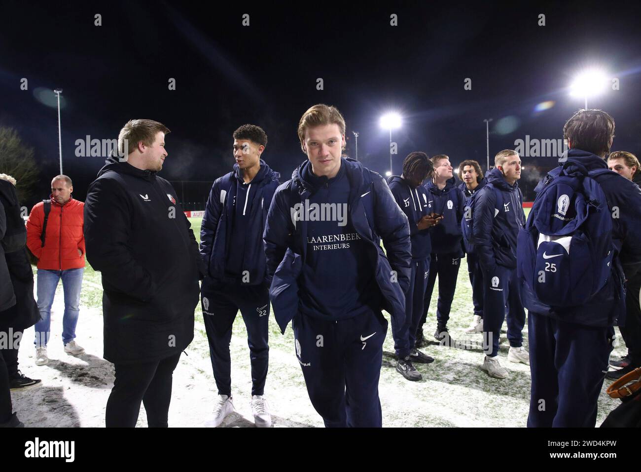 Utrecht, Niederlande. Januar 2024. UTRECHT, NIEDERLANDE - 18. JANUAR: Tim Pieters von USV Hercules auf dem gefrorenen Feld beim TOTO KNVB Cup Spiel zwischen USV Hercules und SC Cambuur im Sportpark Zoudenbalch am 18. Januar 2024 in Utrecht, Niederlande. (Foto: Ben Gal/Orange Pictures) Credit: dpa/Alamy Live News Stockfoto