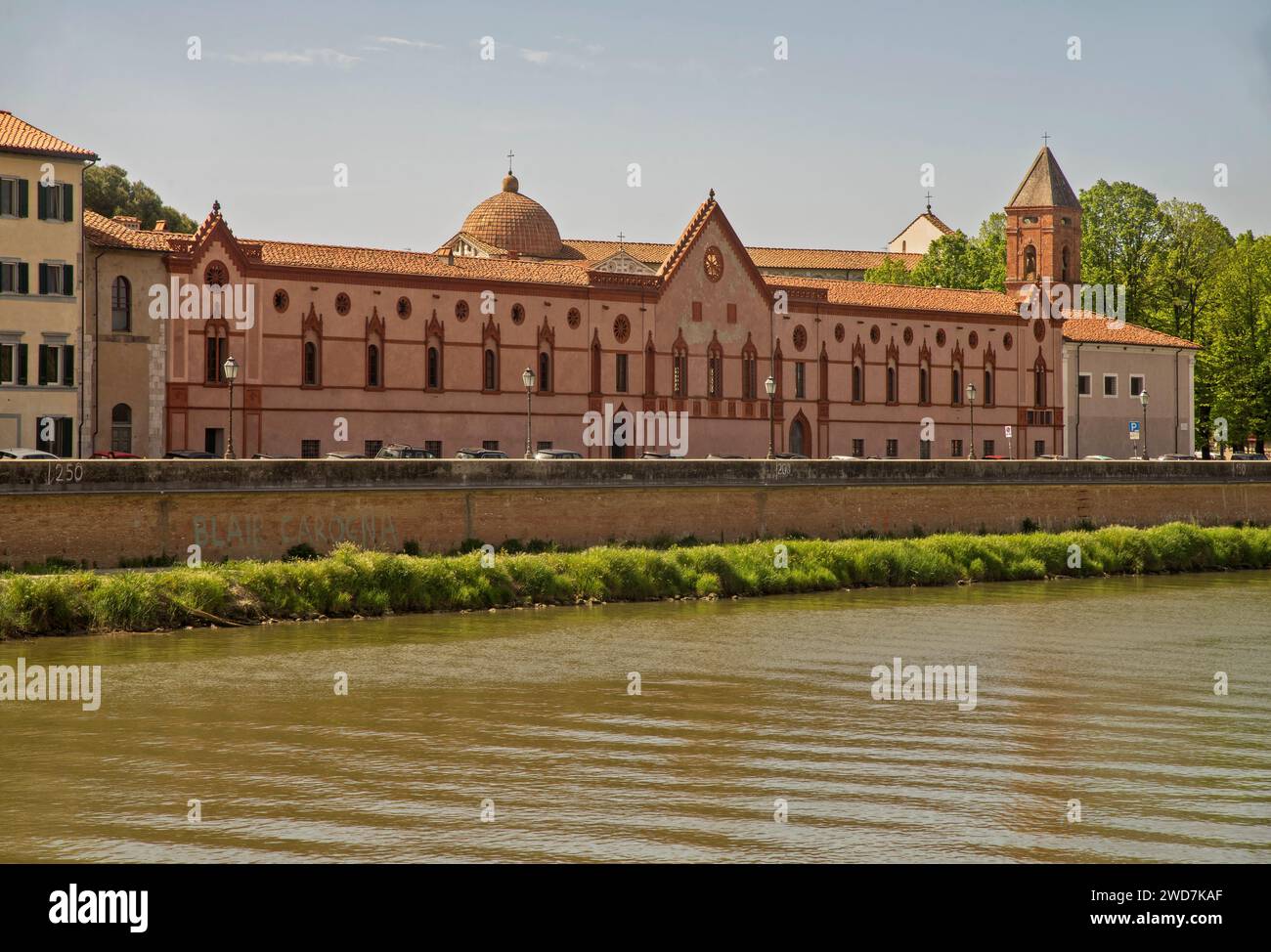 Kirche San Benedetto und Residence Le Benedettine in Pisa. Italien Stockfoto