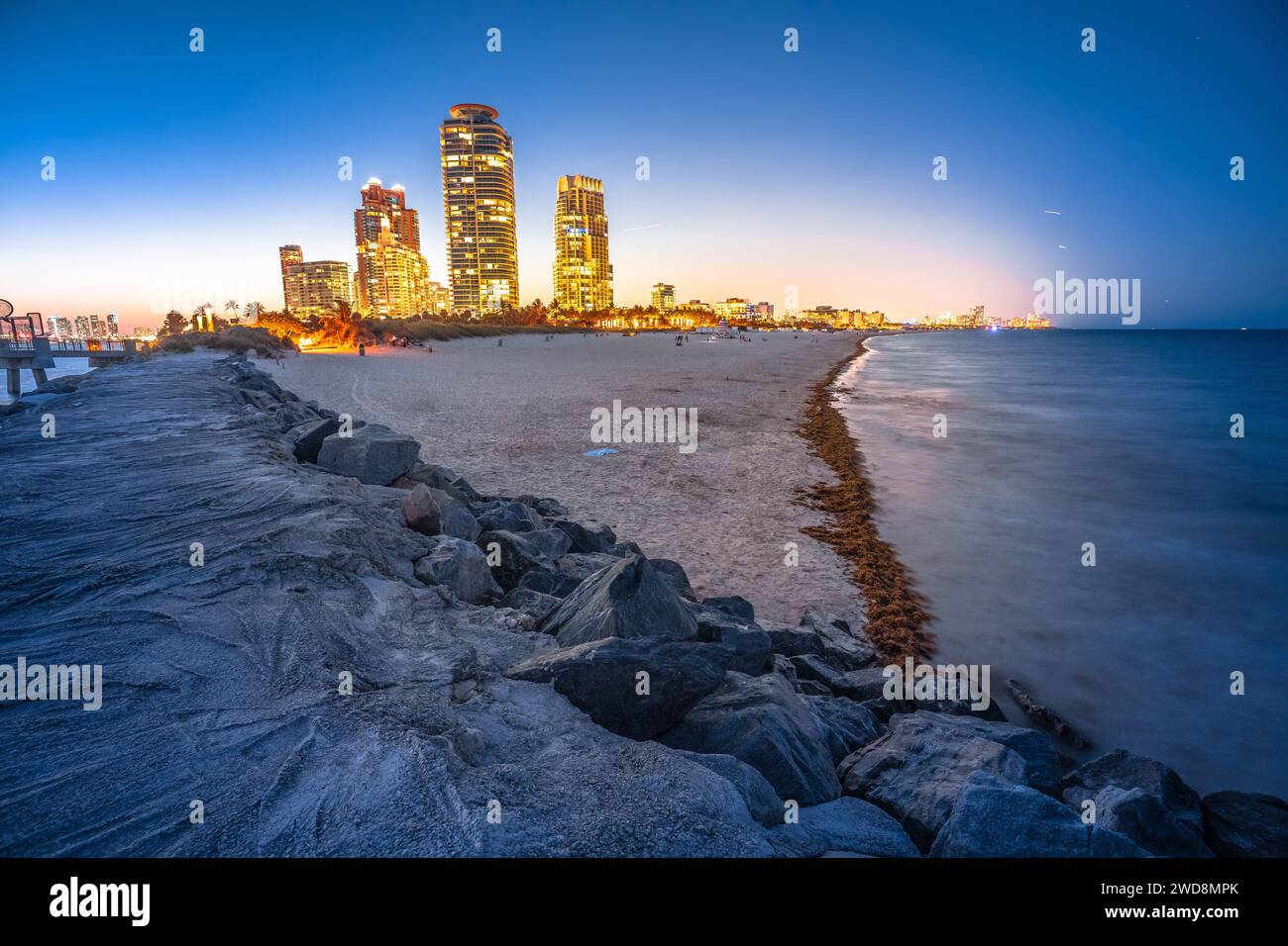 Miami Beach South Beach abendlicher Strandblick, Bundesstaat Florida, Vereinigte Staaten von Amerika Stockfoto