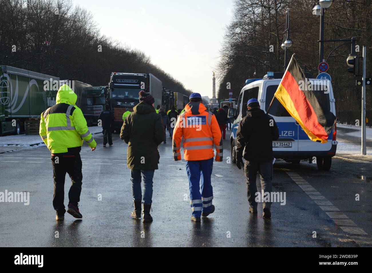 Berlin, Deutschland - 19. Januar 2024 - Demonstration von Truckern. (Foto: Markku Rainer Peltonen) Stockfoto