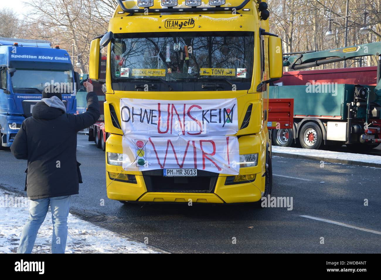 Berlin, Deutschland - 19. Januar 2024 - Demonstration von Truckern. (Foto: Markku Rainer Peltonen) Stockfoto