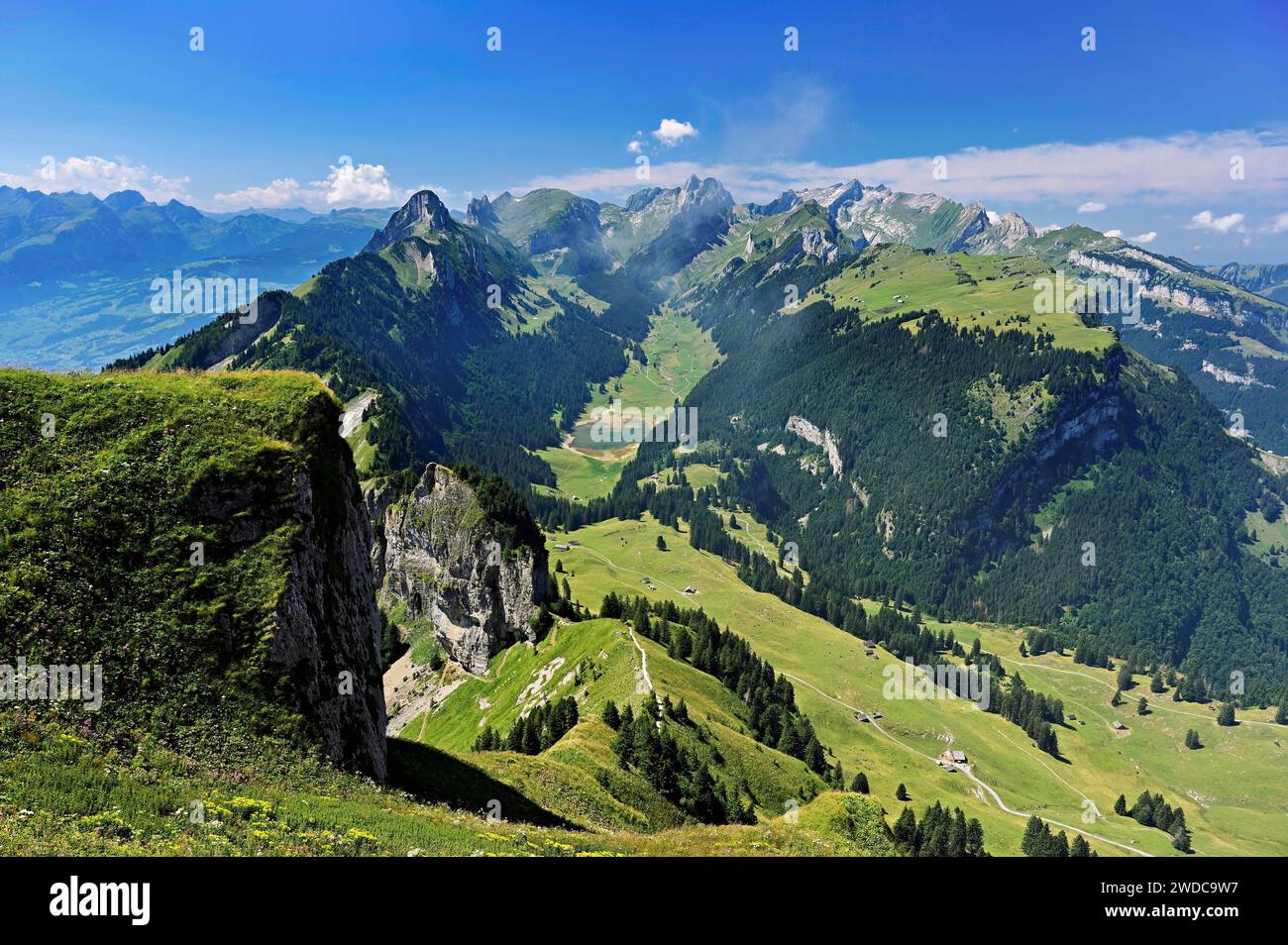 Blick von Saentis in Richtung Saemtisersee, Kanton Appenzell Innerrhoden, Schweiz Stockfoto