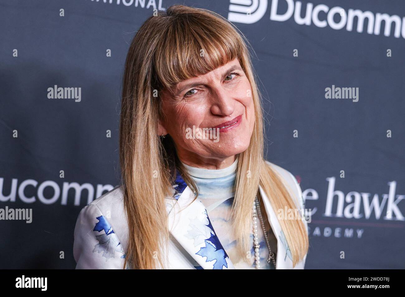 Beverly Hills, Usa. Januar 2024. BEVERLY HILLS, LOS ANGELES, KALIFORNIEN, USA - 19. JANUAR: Catherine Hardwicke kommt bei den 21. Annual Living Legends of Aviation Awards, die am 19. Januar 2024 im Beverly Hilton Hotel in Beverly Hills, Los Angeles, Kalifornien, USA, stattfinden. (Foto: Xavier Collin/Image Press Agency) Credit: Image Press Agency/Alamy Live News Stockfoto