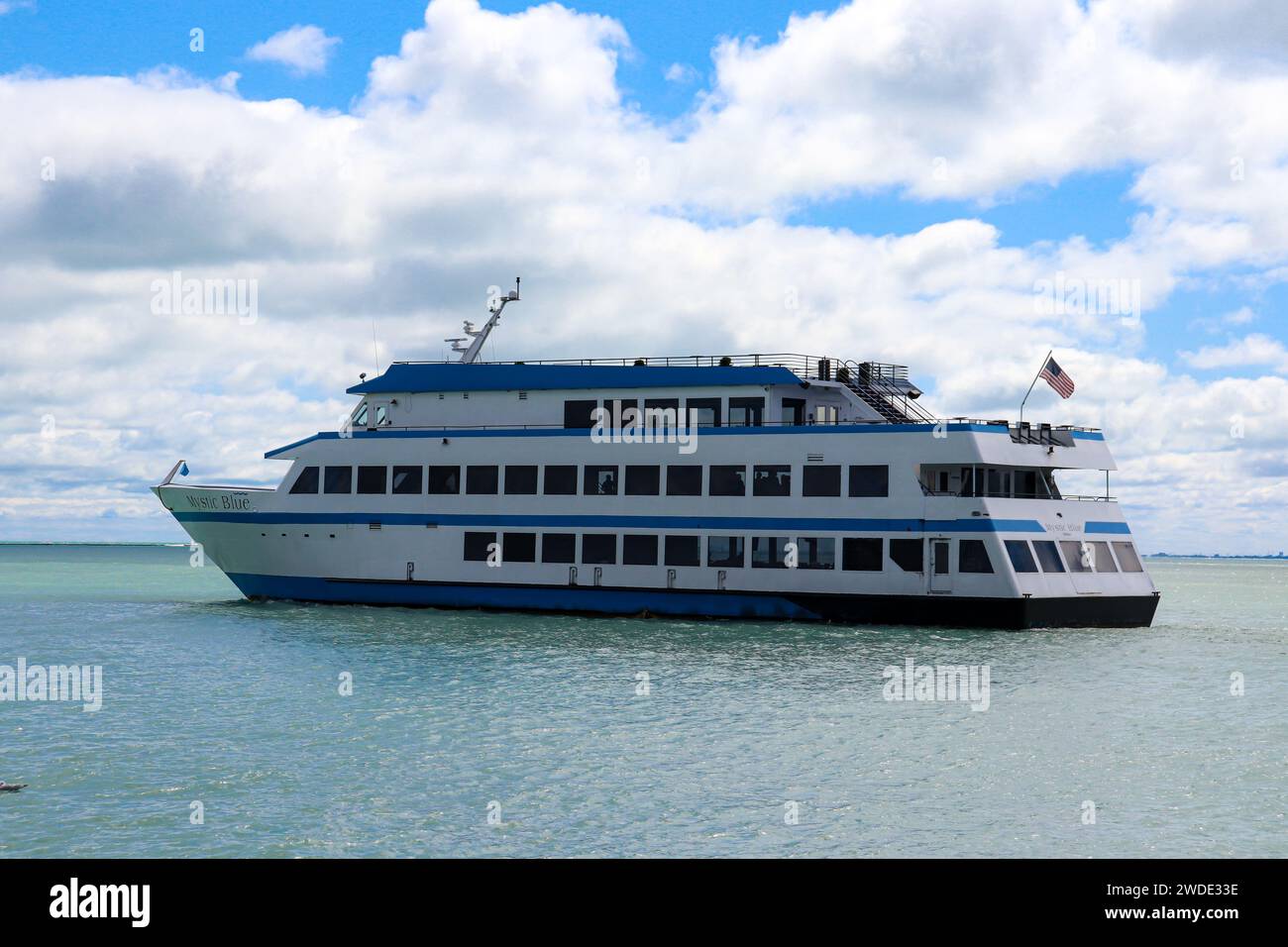 Mystic Blue Bootstour mit dem atemberaubenden Blick auf Chicago, beginnend am Navy Pier Stockfoto