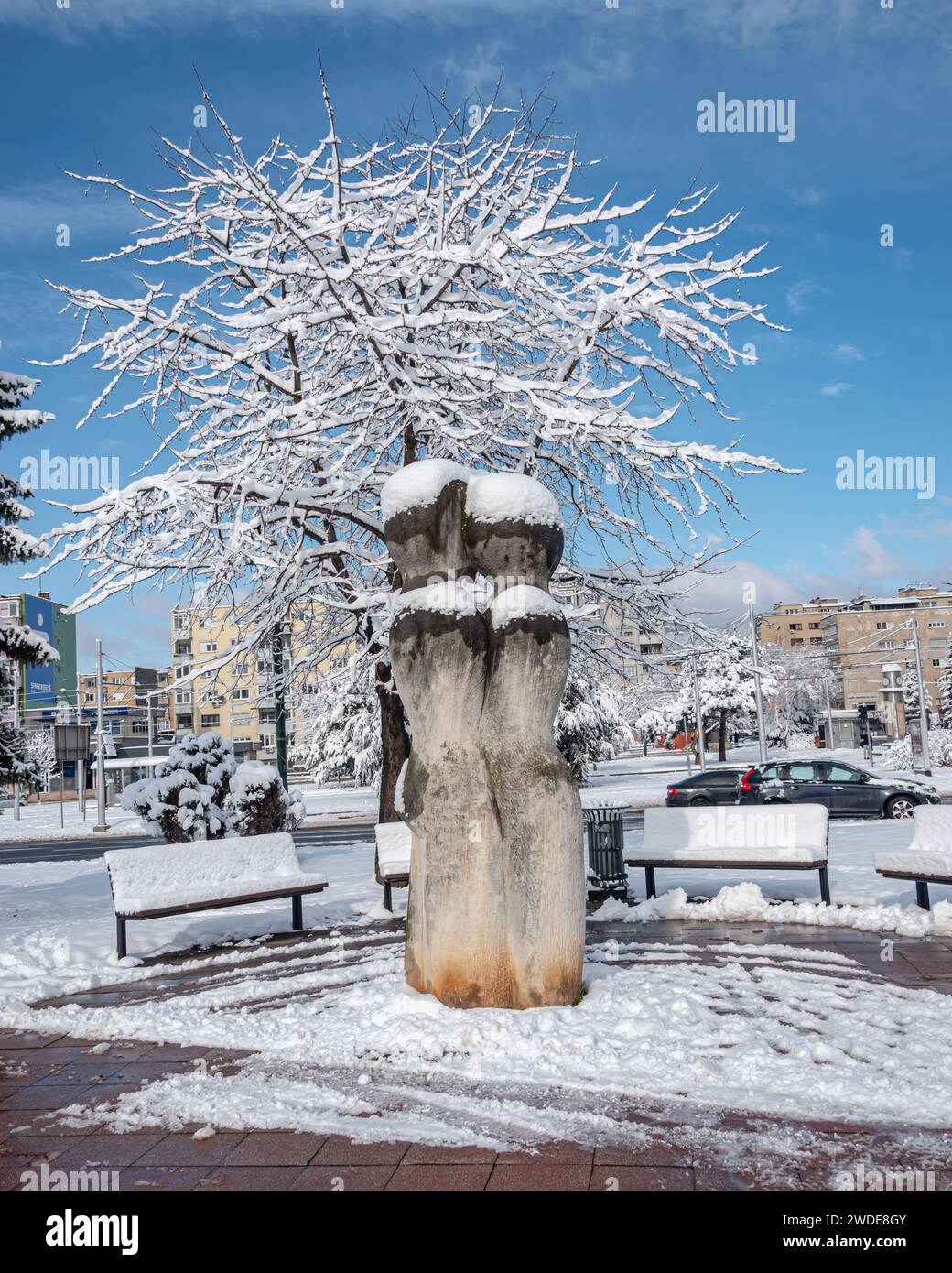Winterzauber auf den Straßen von Sarajevo Stockfoto